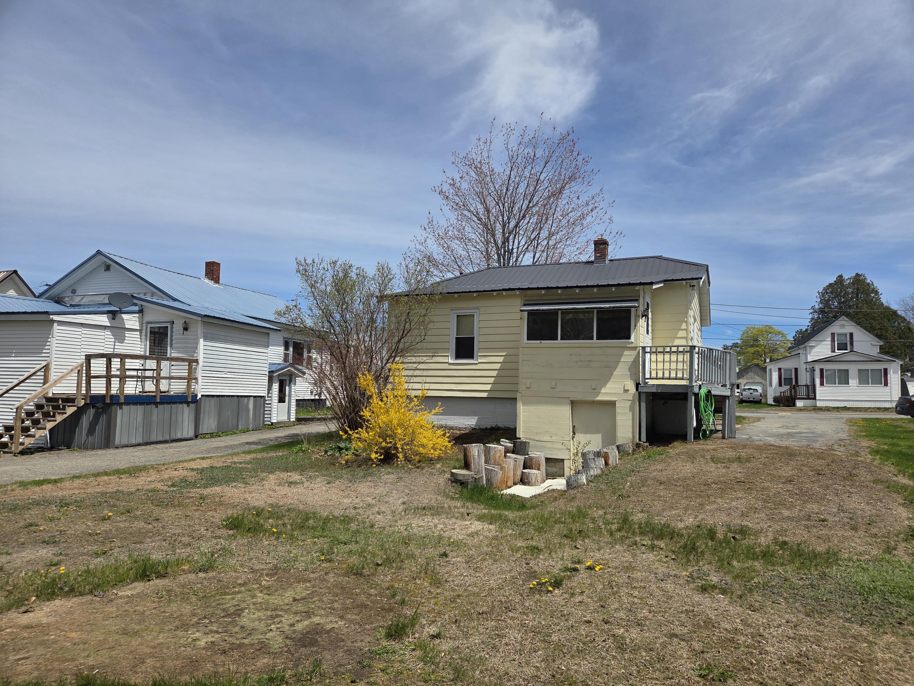 main property photo 23