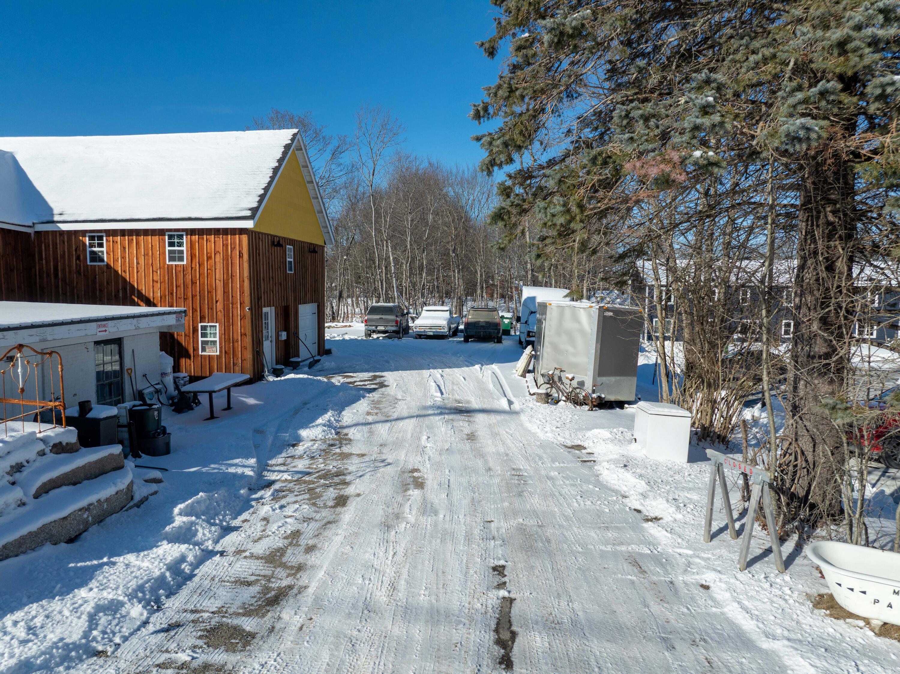 main property photo 14