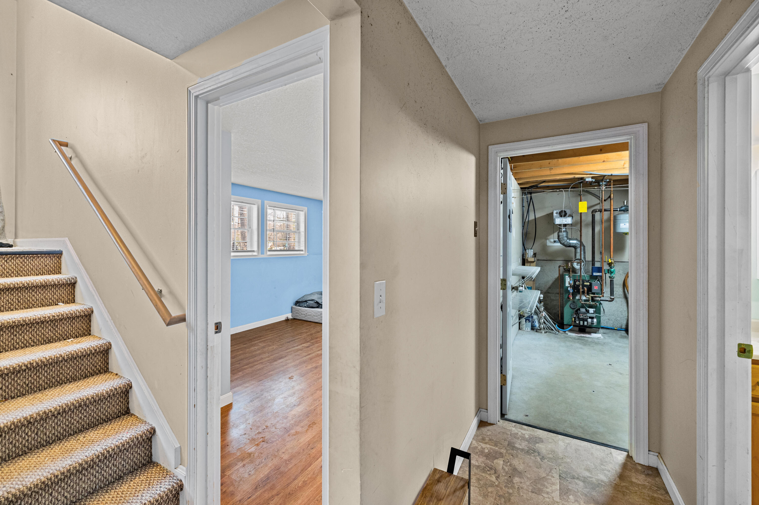 property viewer photo 24