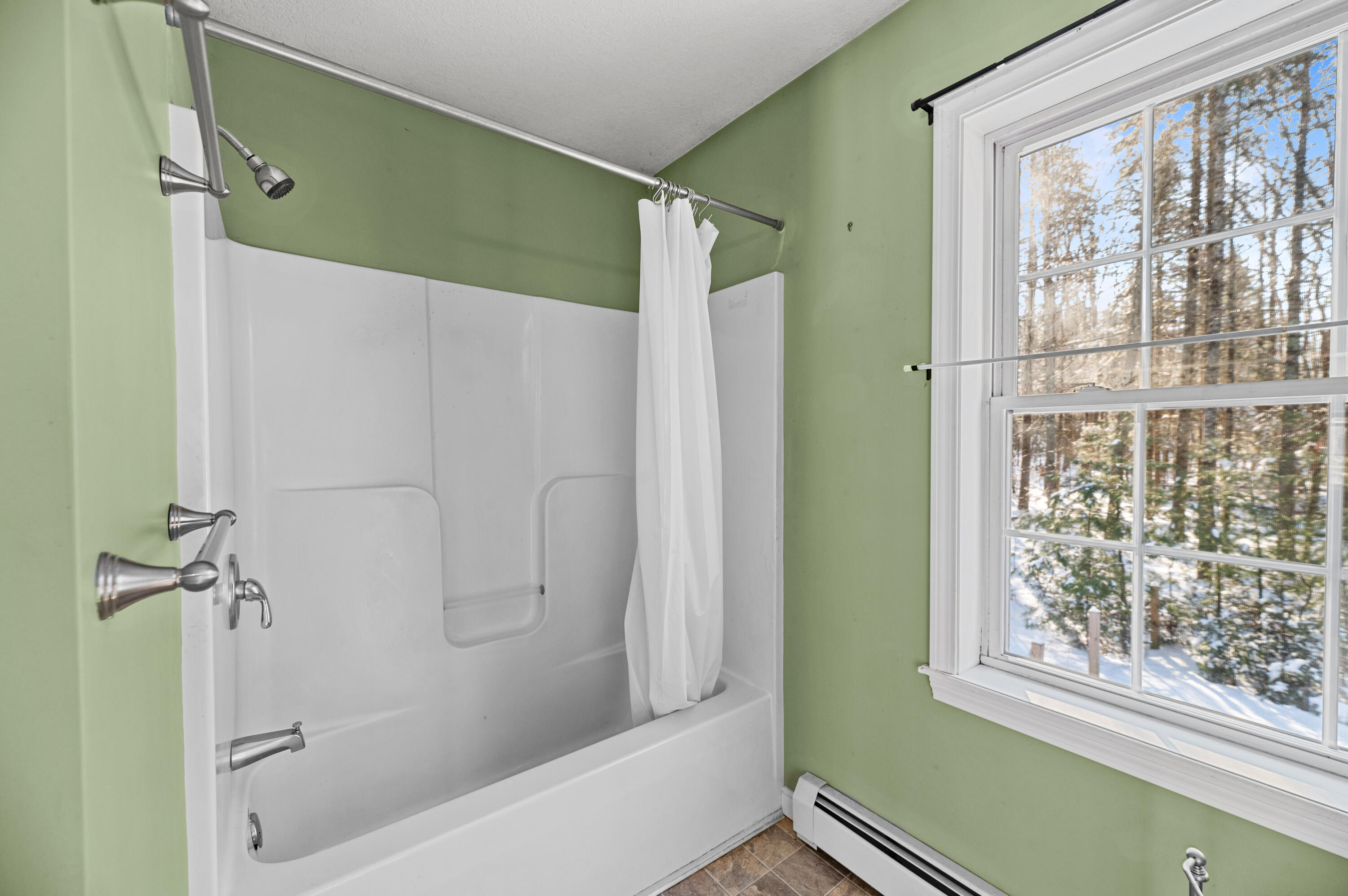 property viewer photo 9