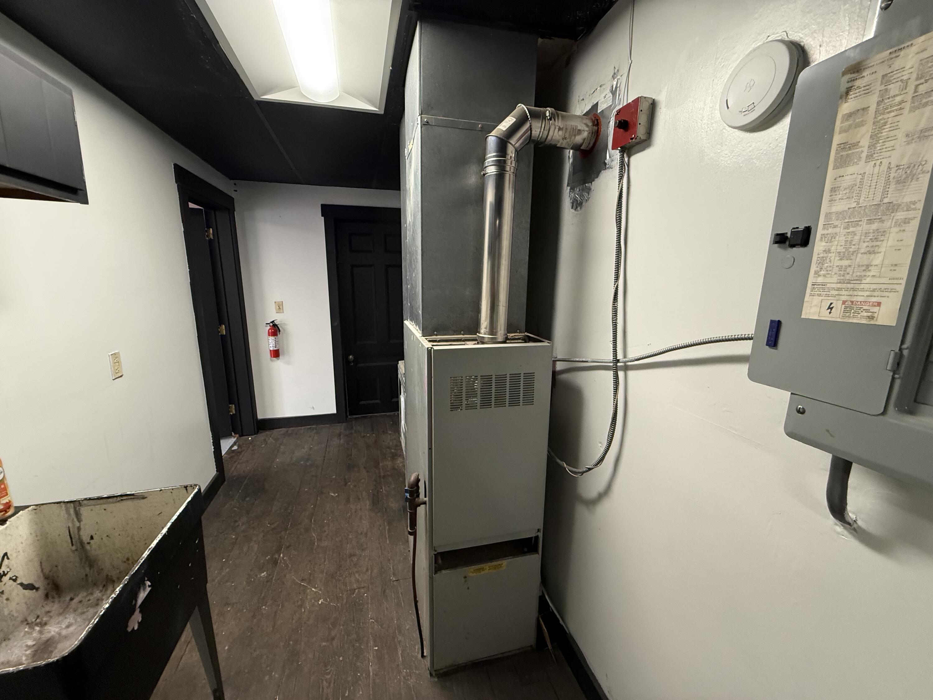 property viewer photo 16