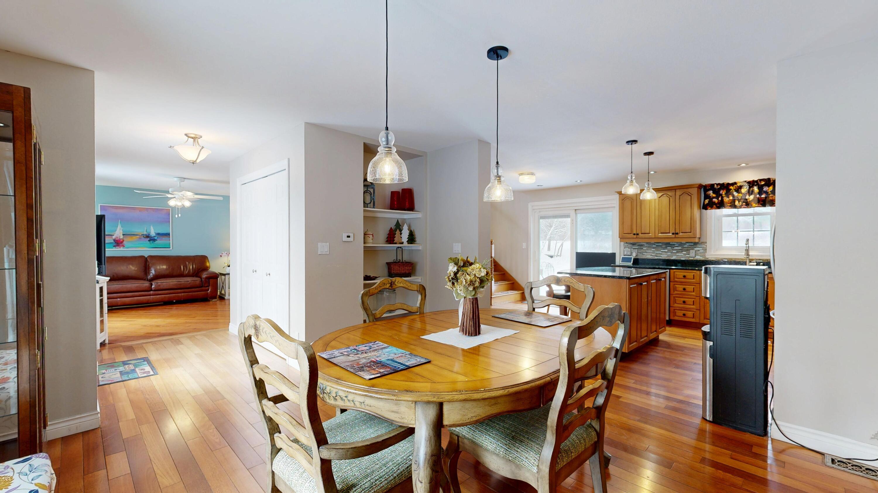 property viewer photo 12