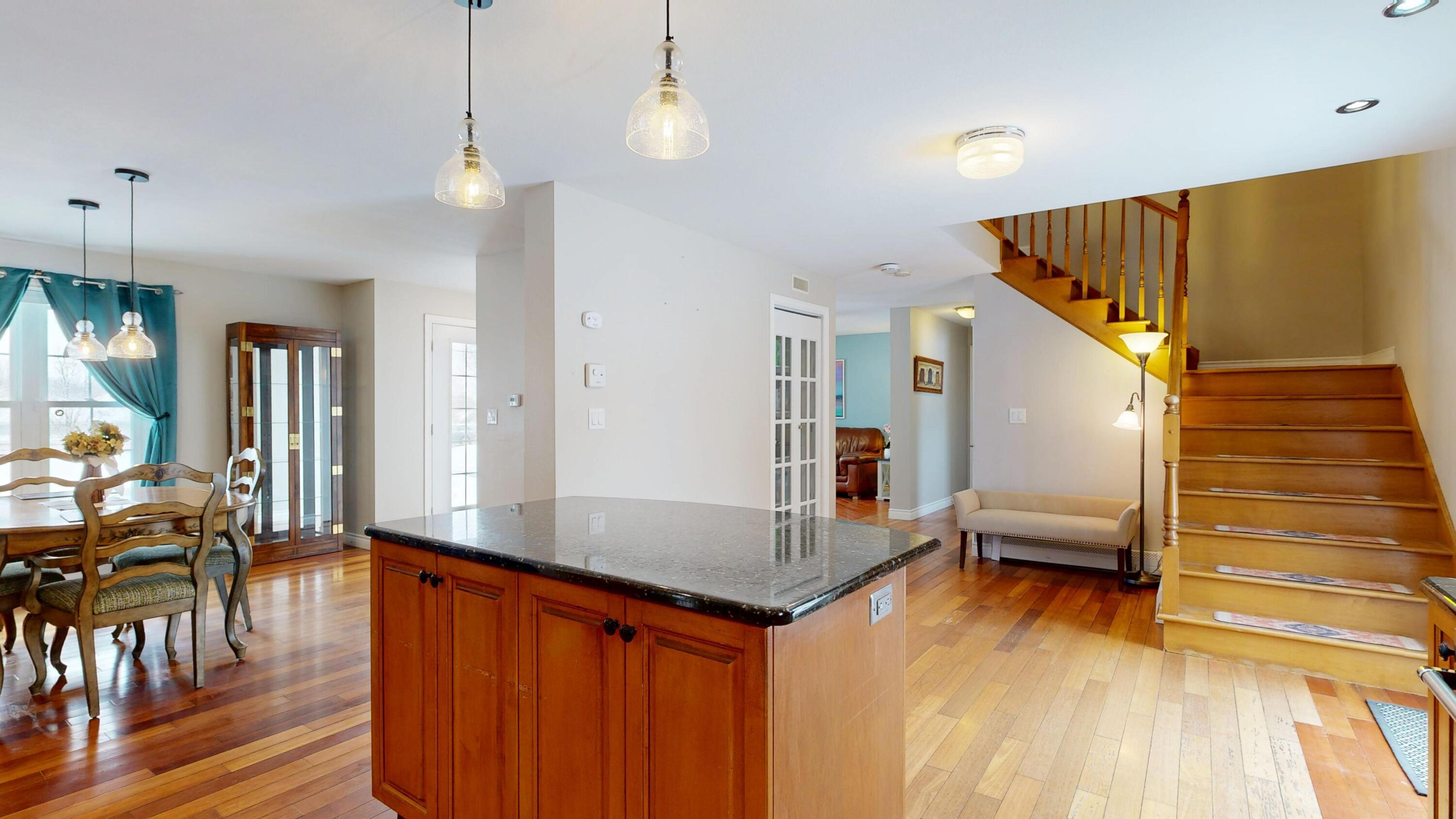property viewer photo 17