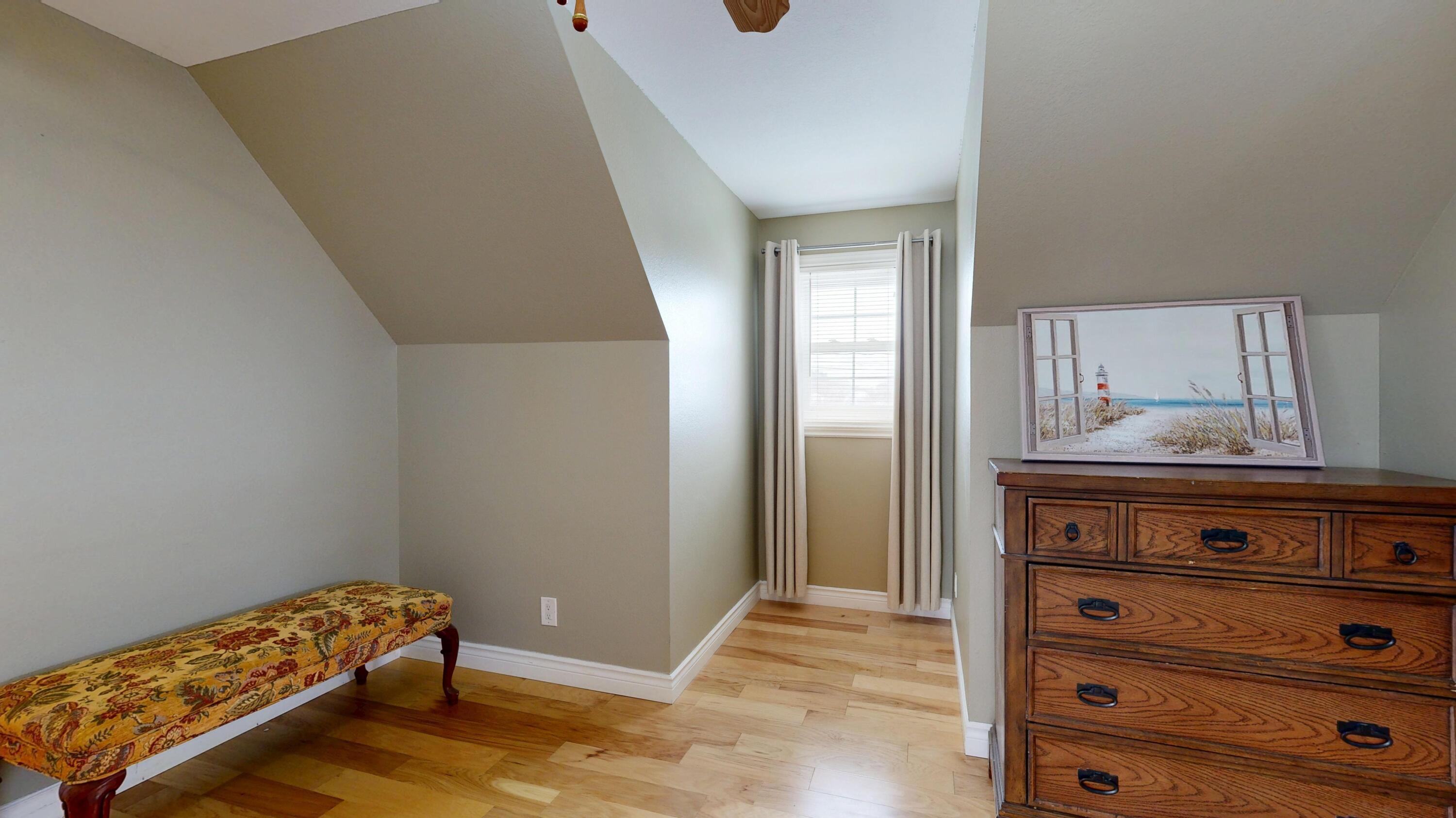 property viewer photo 28