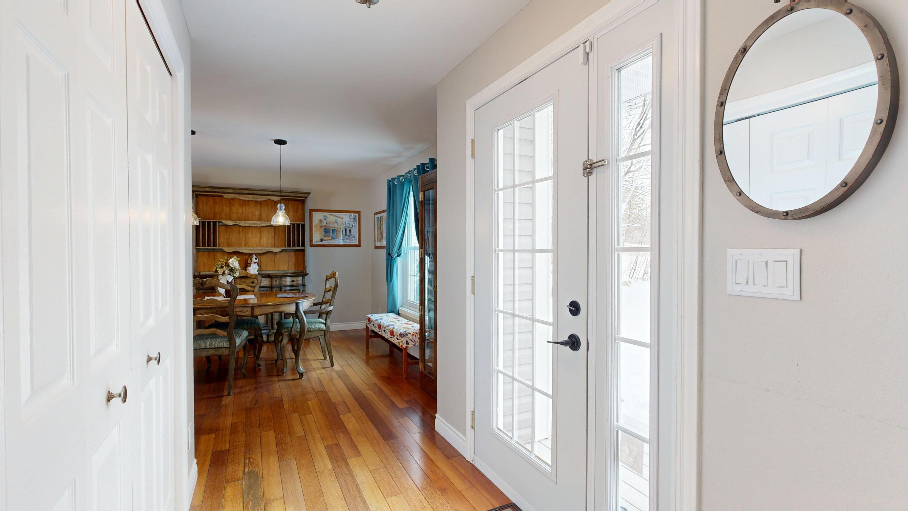 property viewer photo 6