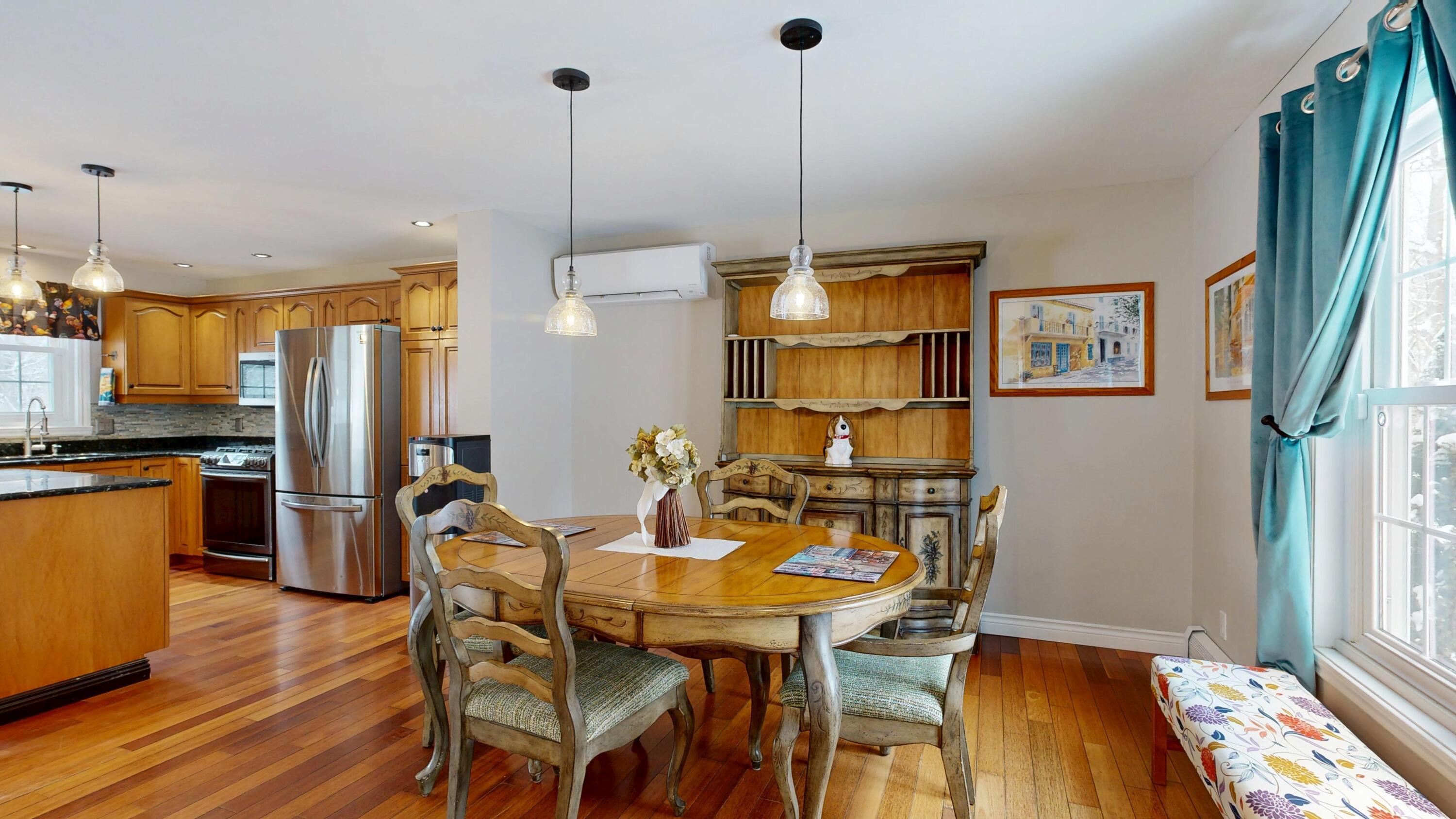 property viewer photo 7
