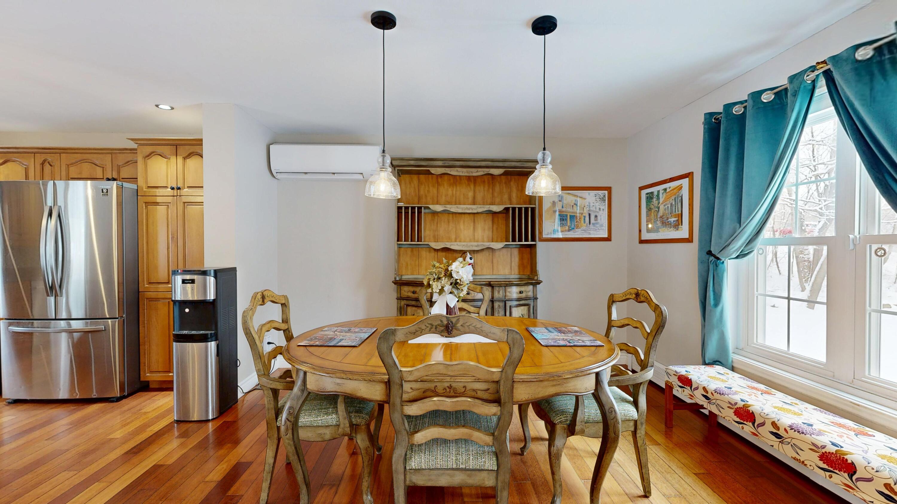 property viewer photo 8