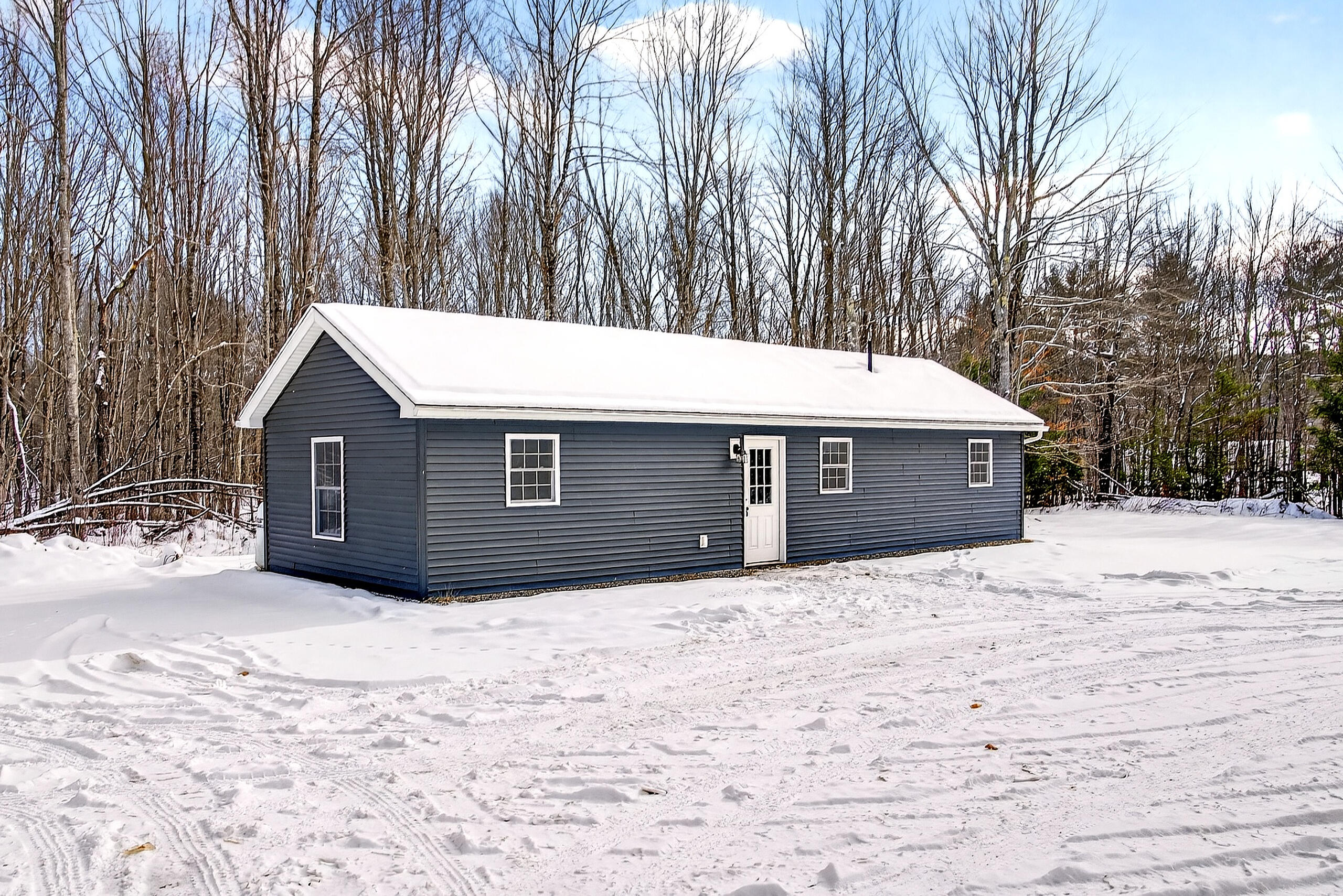 main property photo 0
