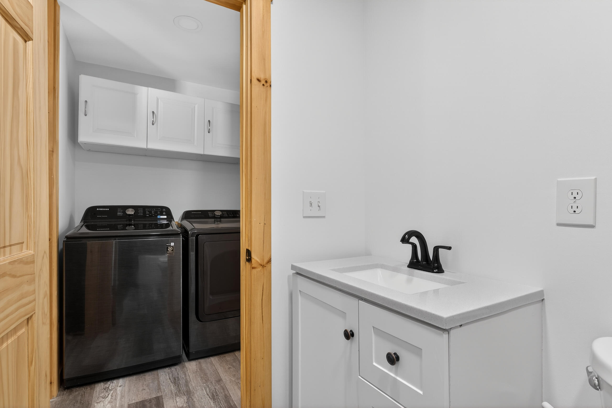 property viewer photo 10