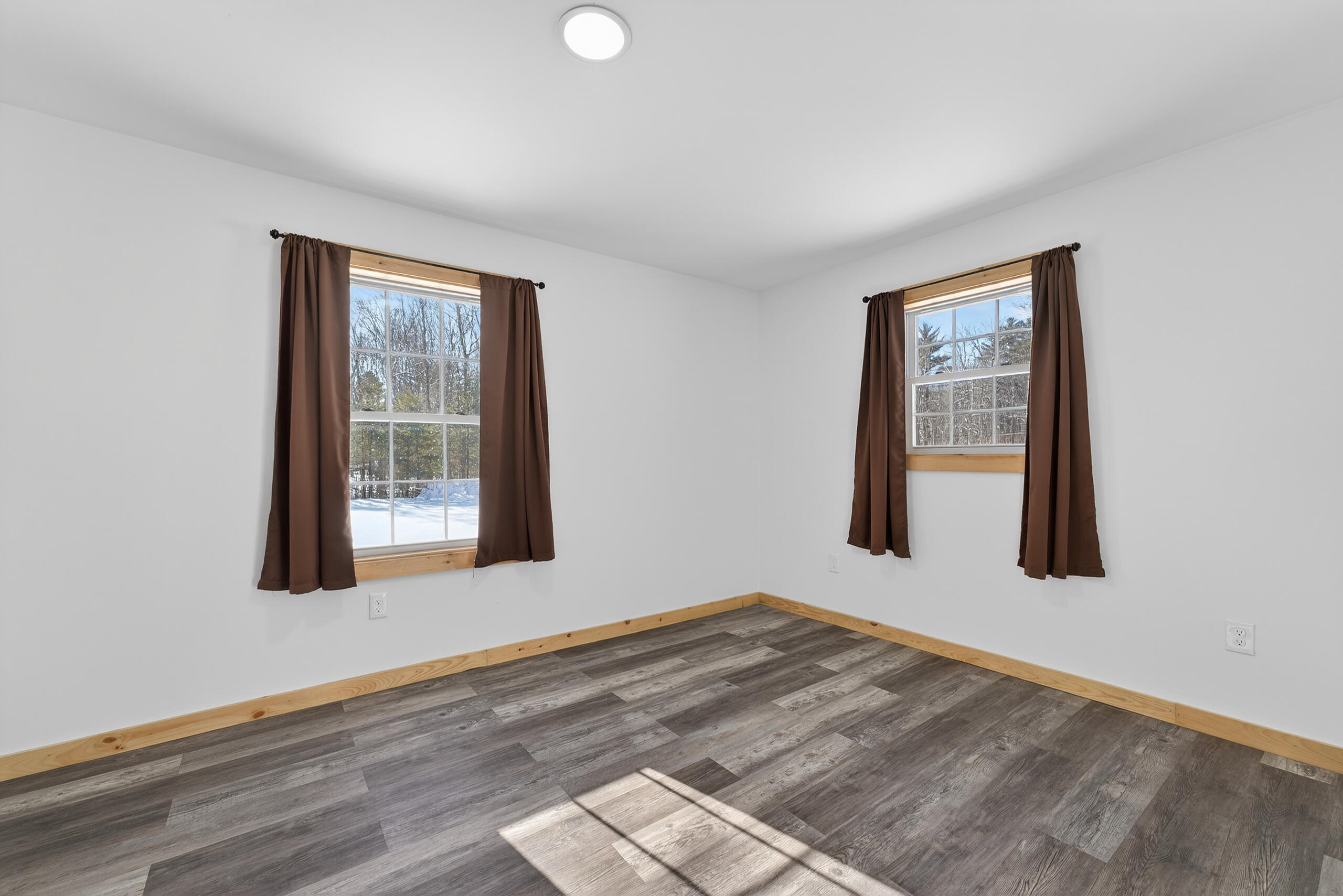 property viewer photo 11