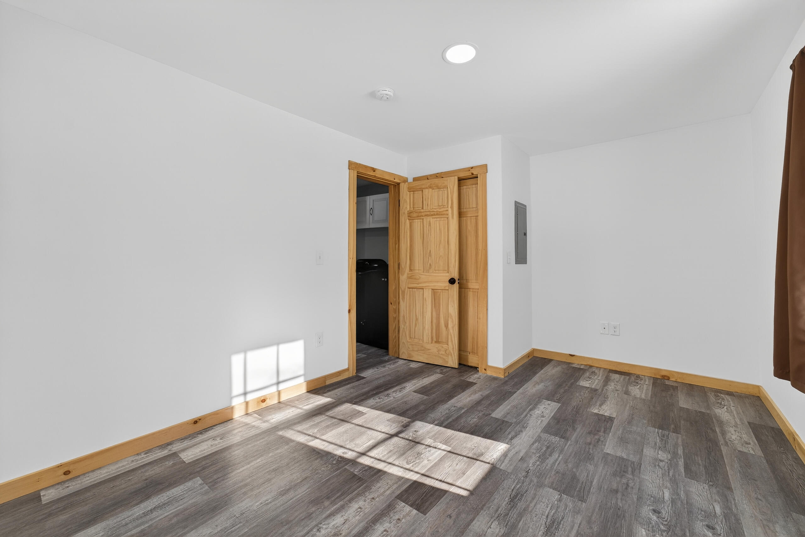 property viewer photo 12