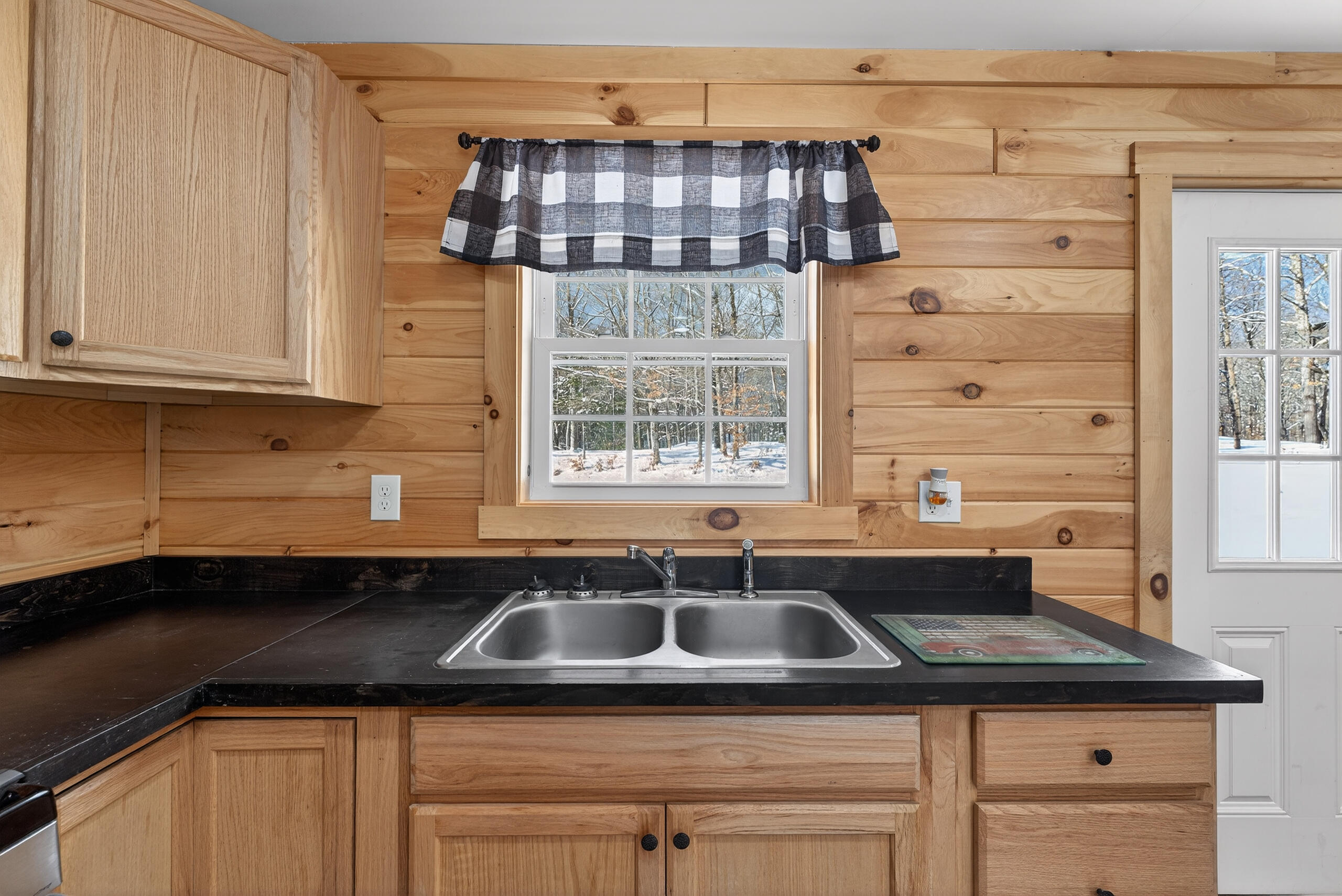 property viewer photo 5