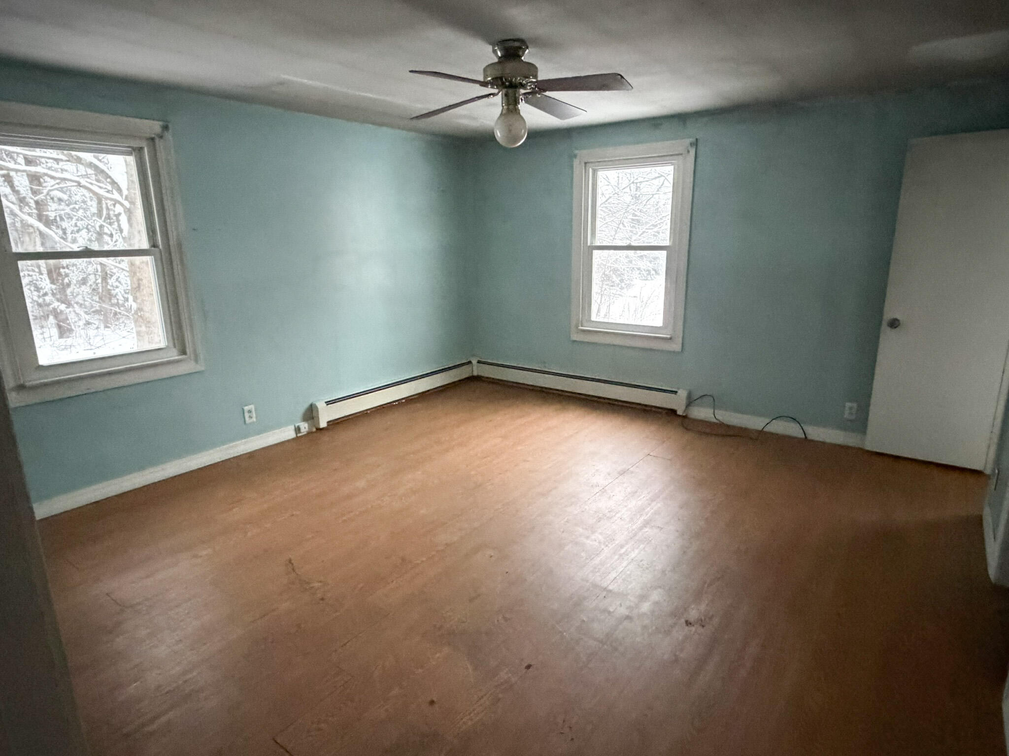 property viewer photo 4