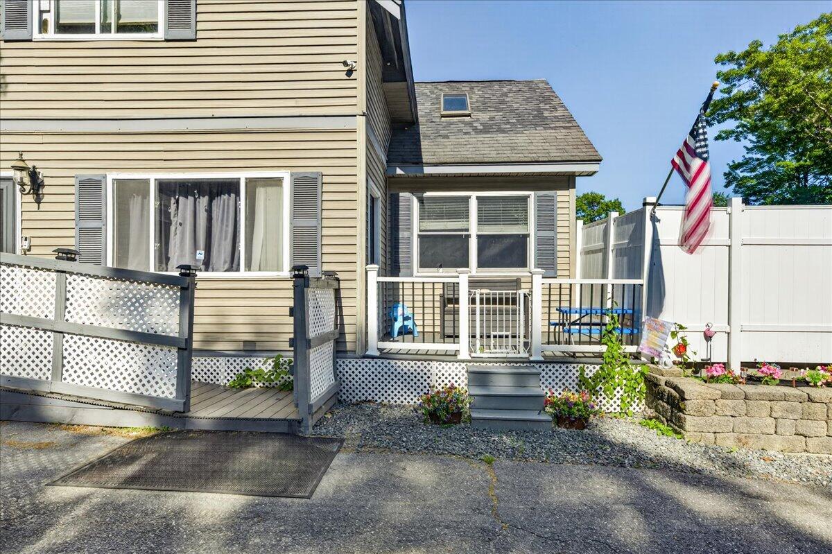 main property photo 75