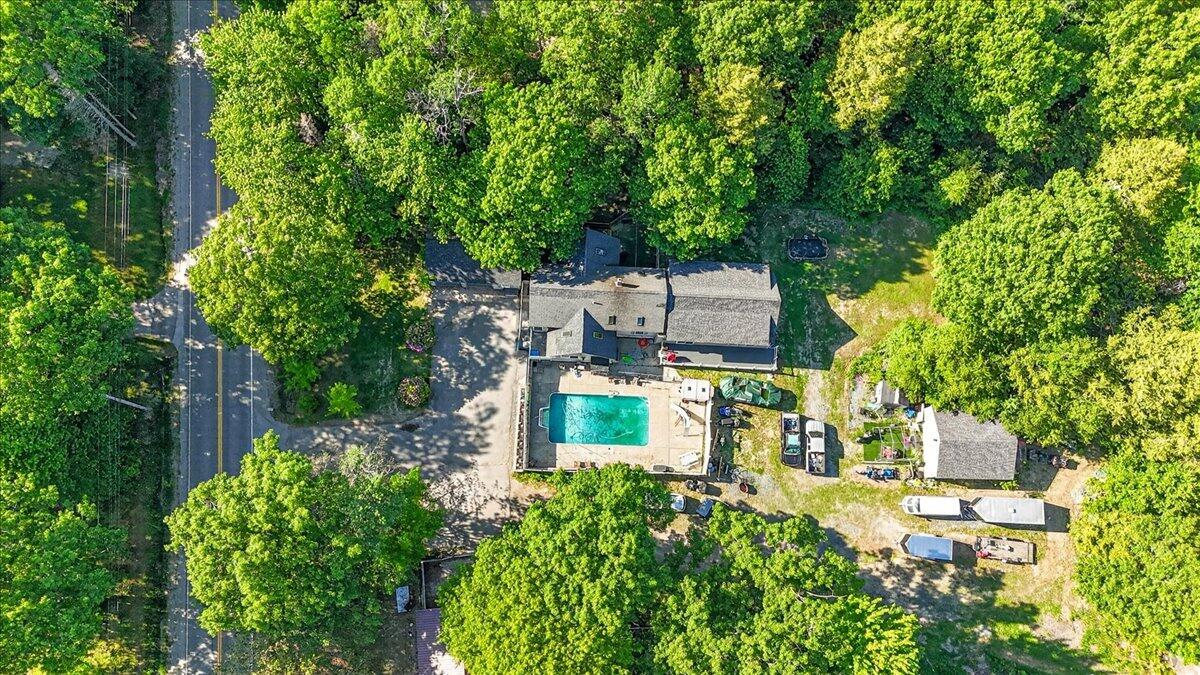 main property photo 99