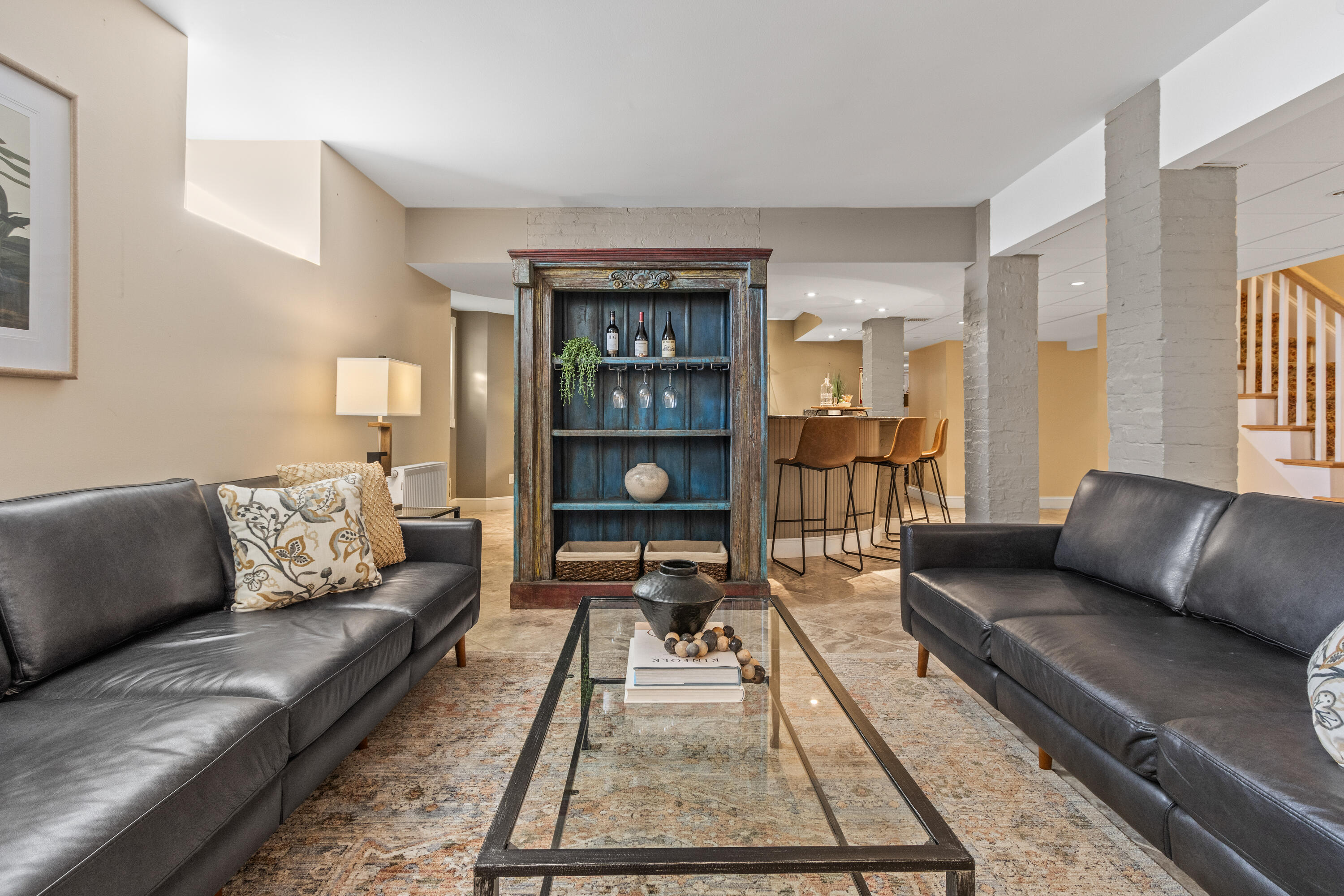 main property photo 77