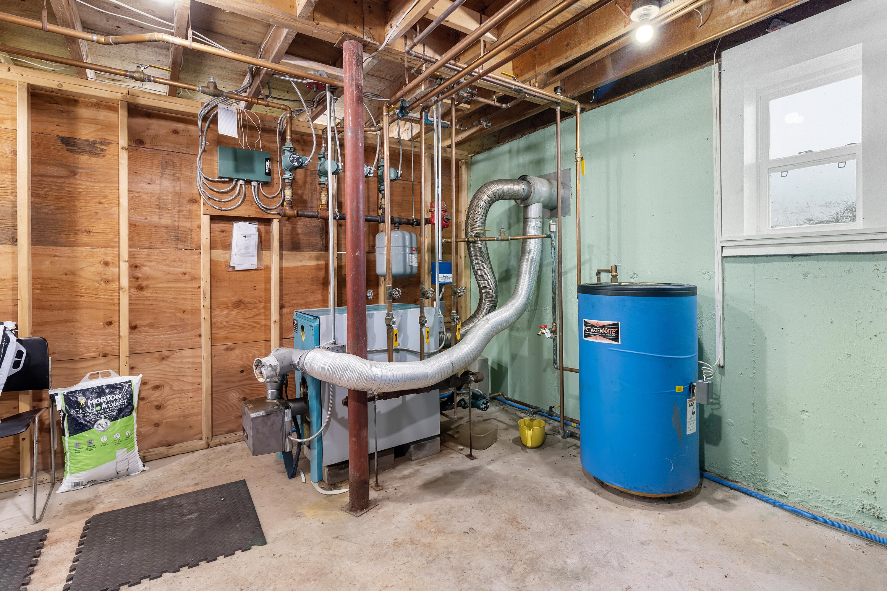 main property photo 48