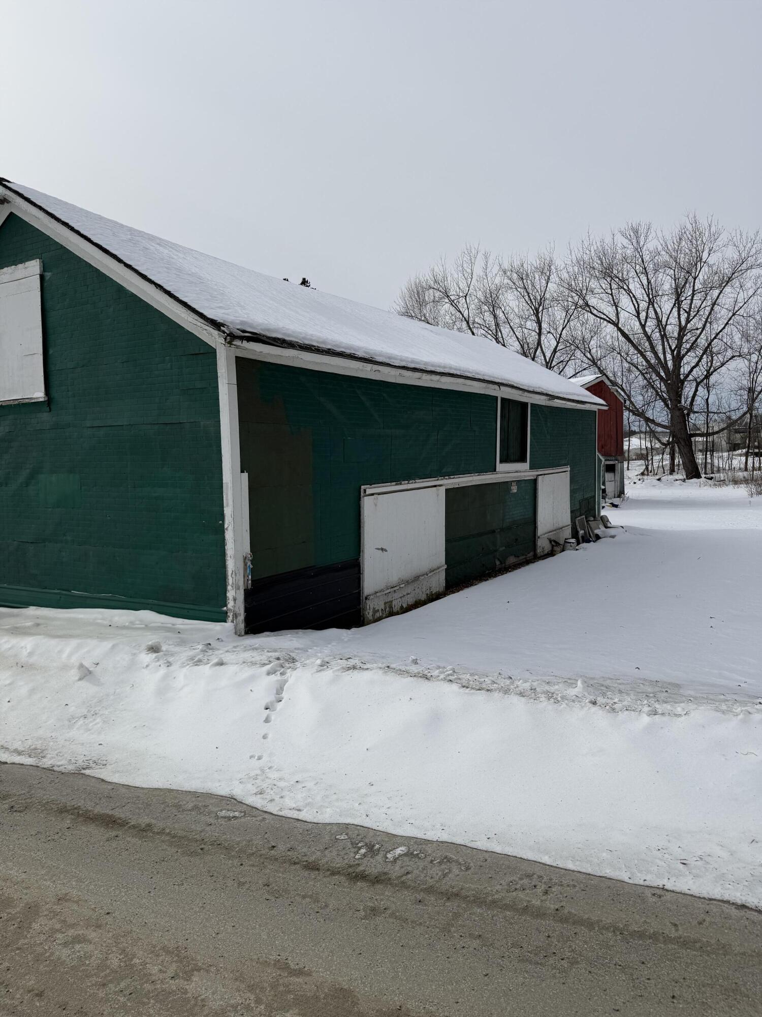 main property photo 3