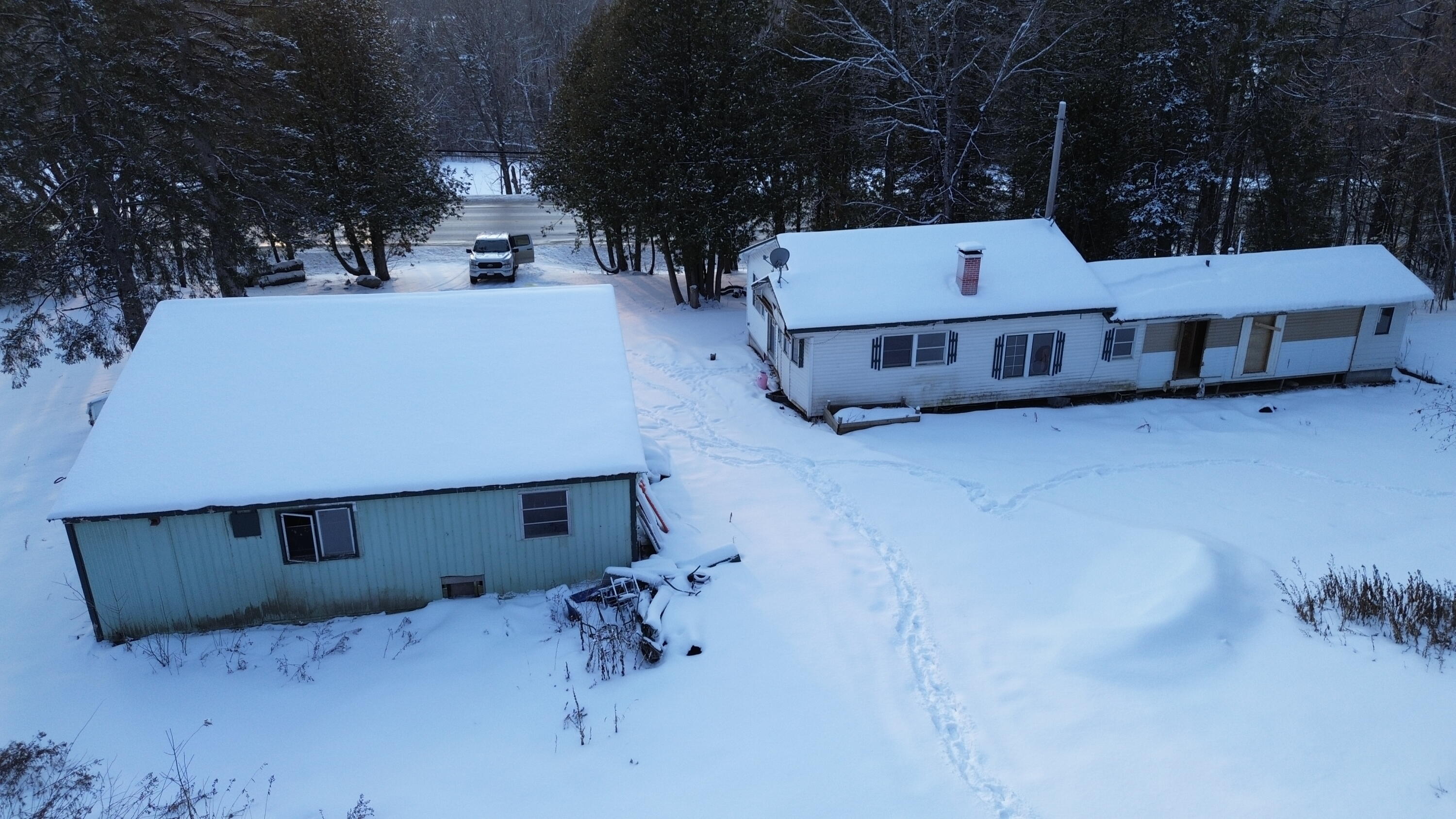 main property photo 8