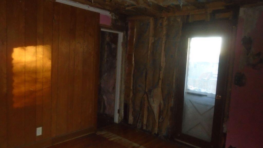 property viewer photo 6
