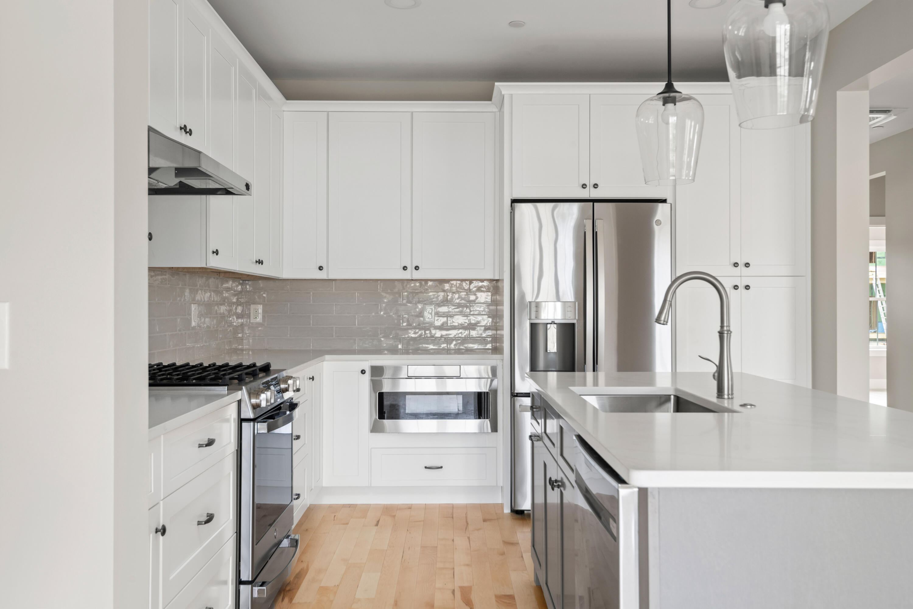 property viewer photo 19