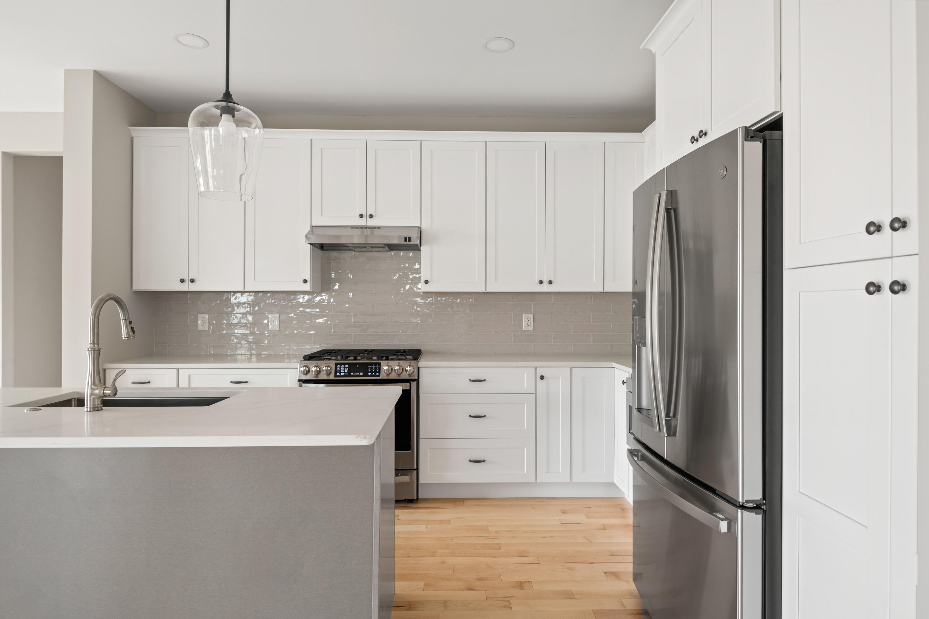 property viewer photo 20
