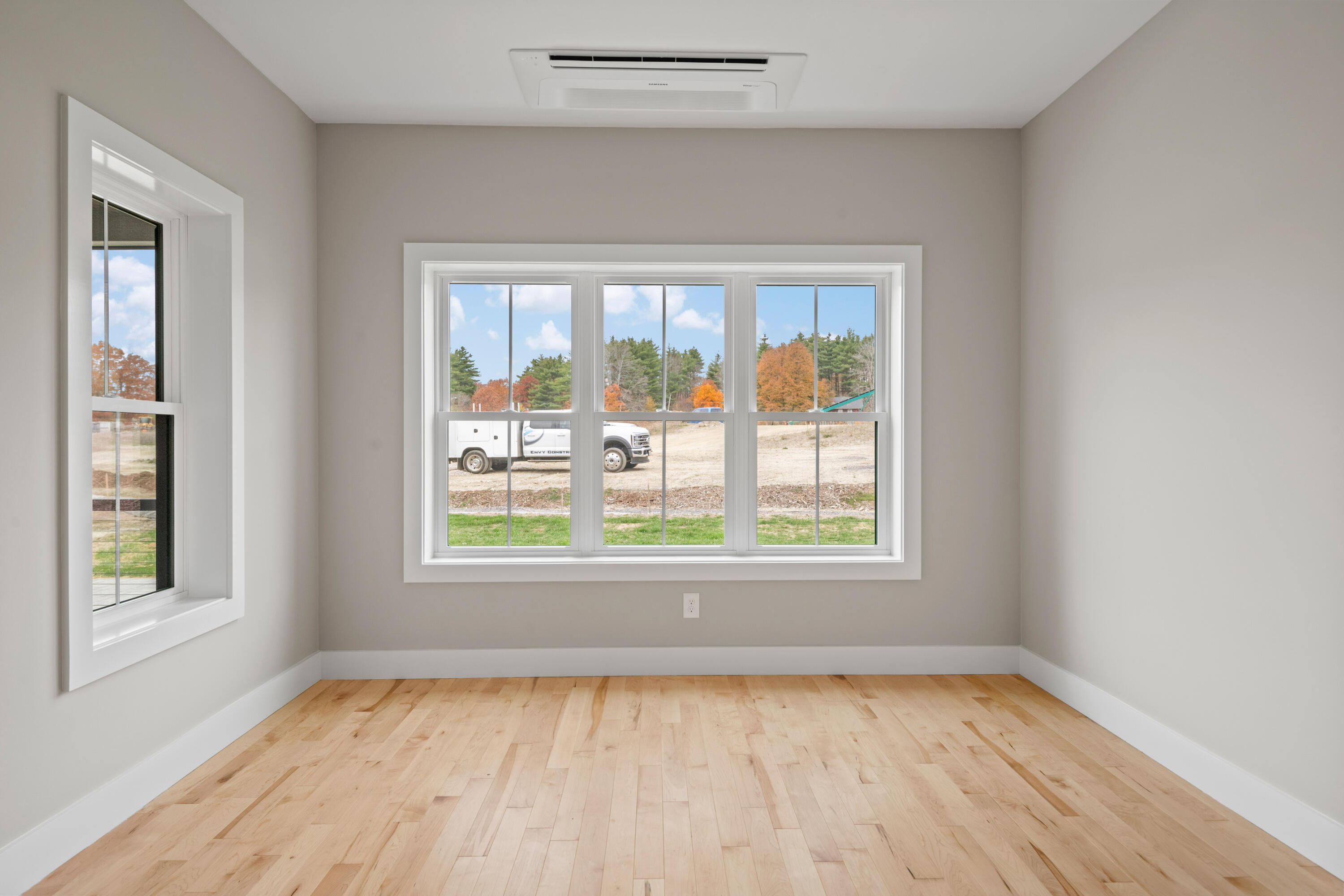 property viewer photo 23