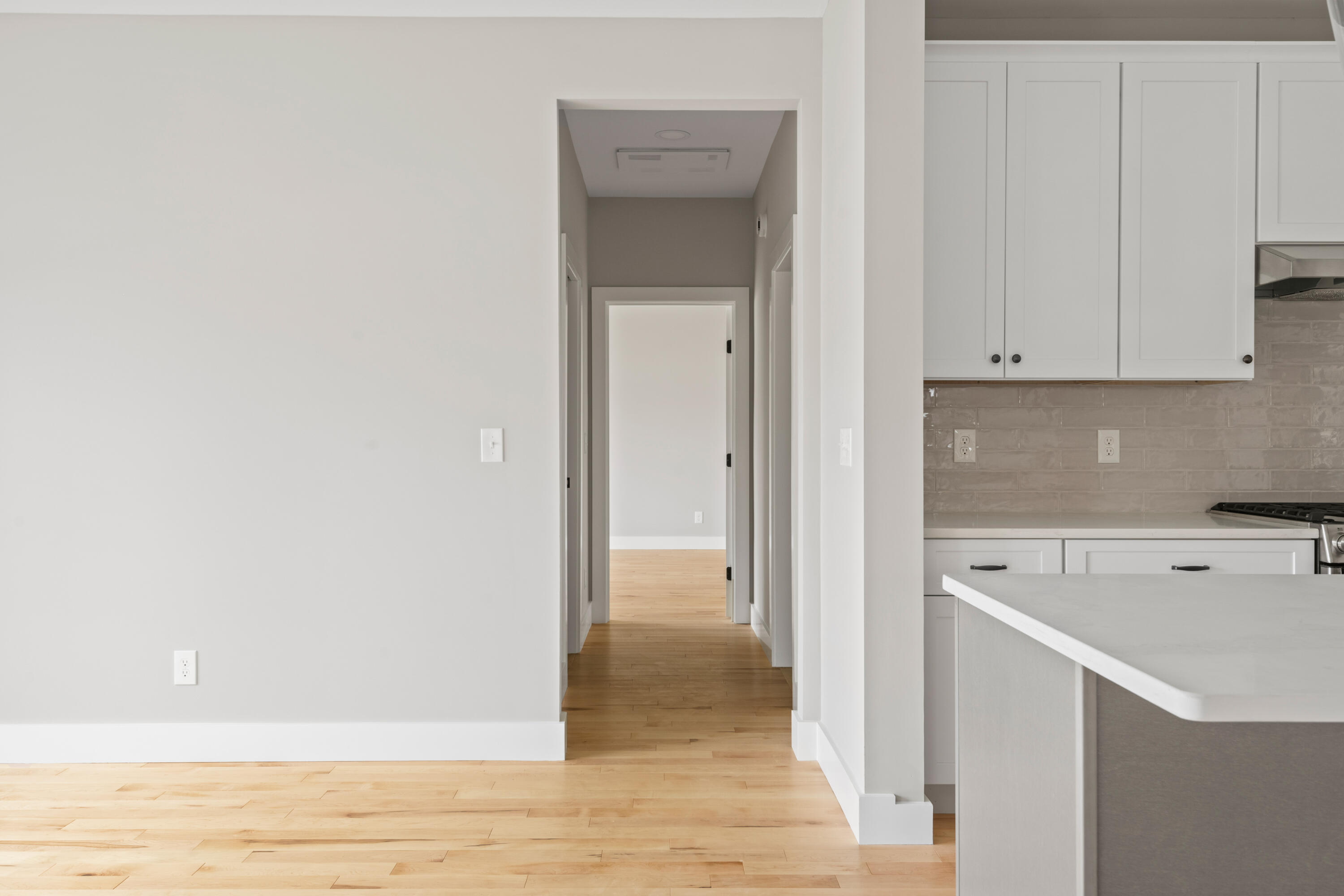 property viewer photo 24