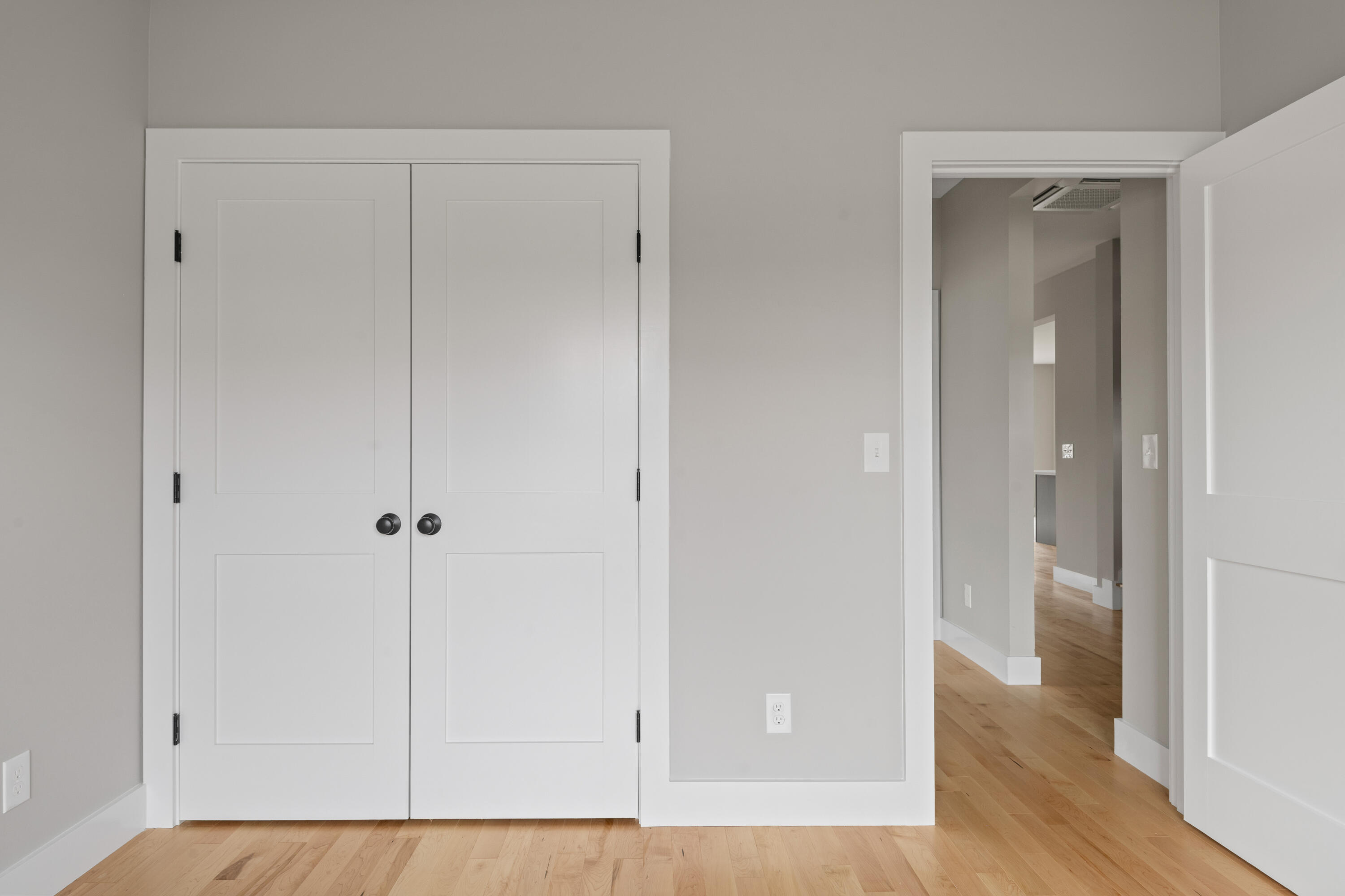 property viewer photo 8