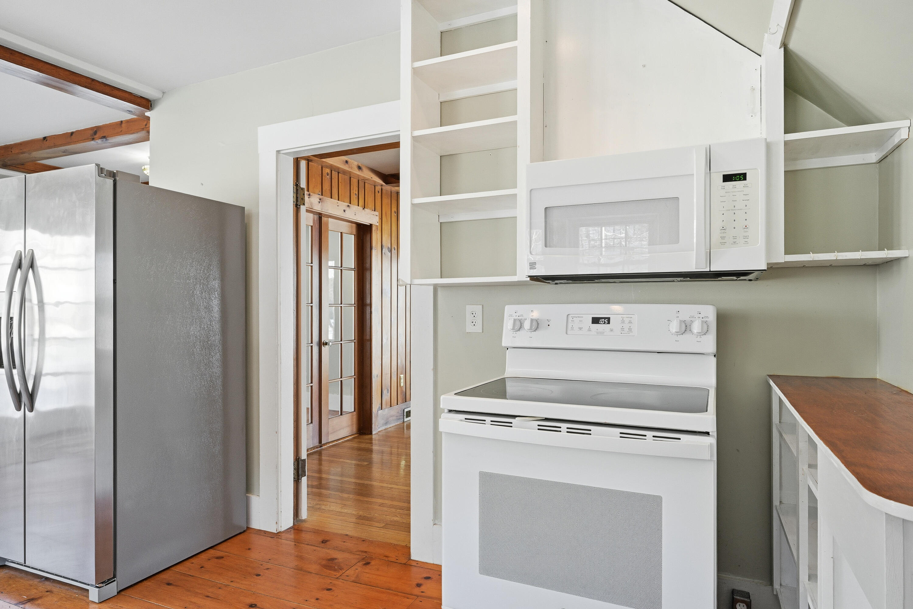 property viewer photo 16