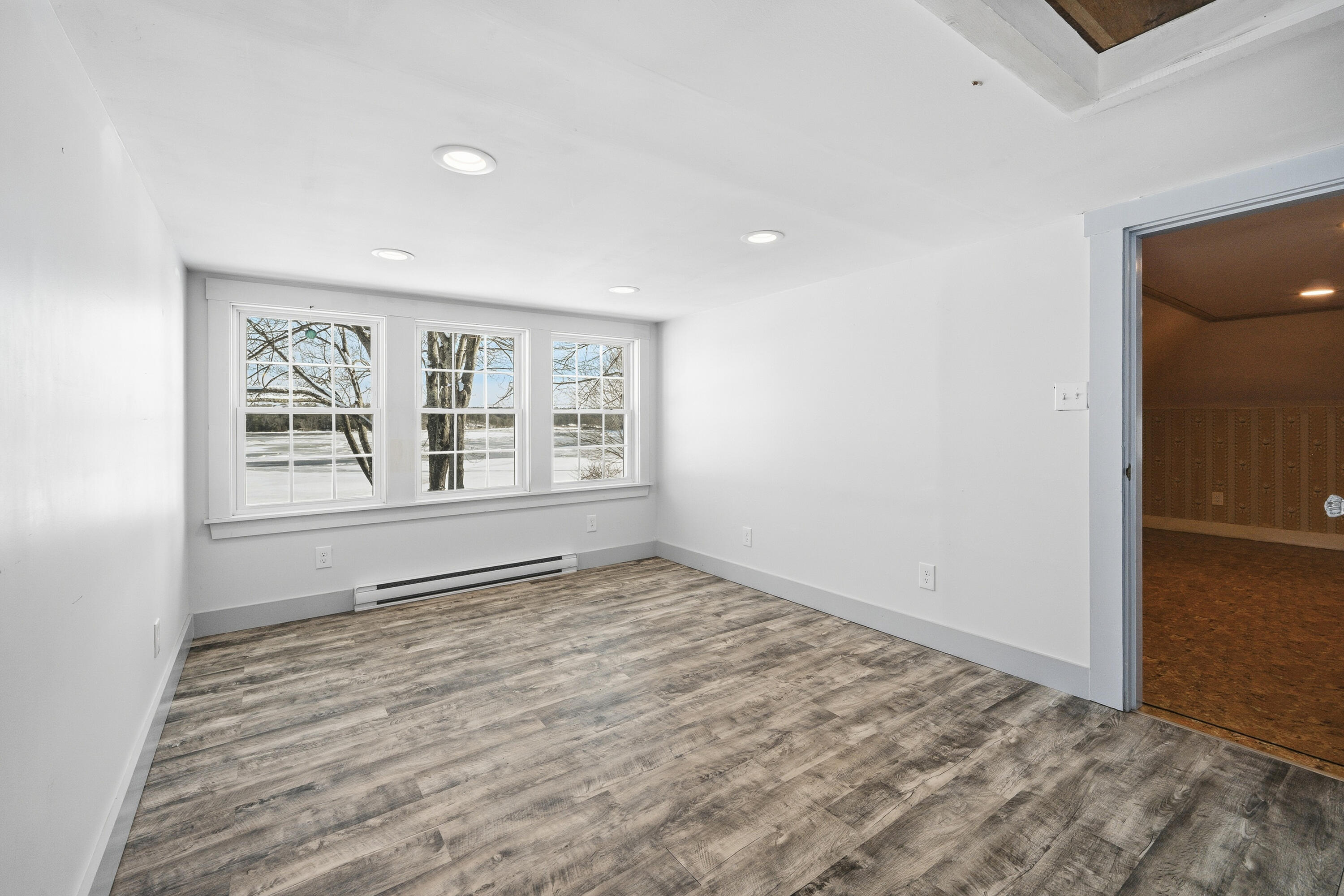property viewer photo 23