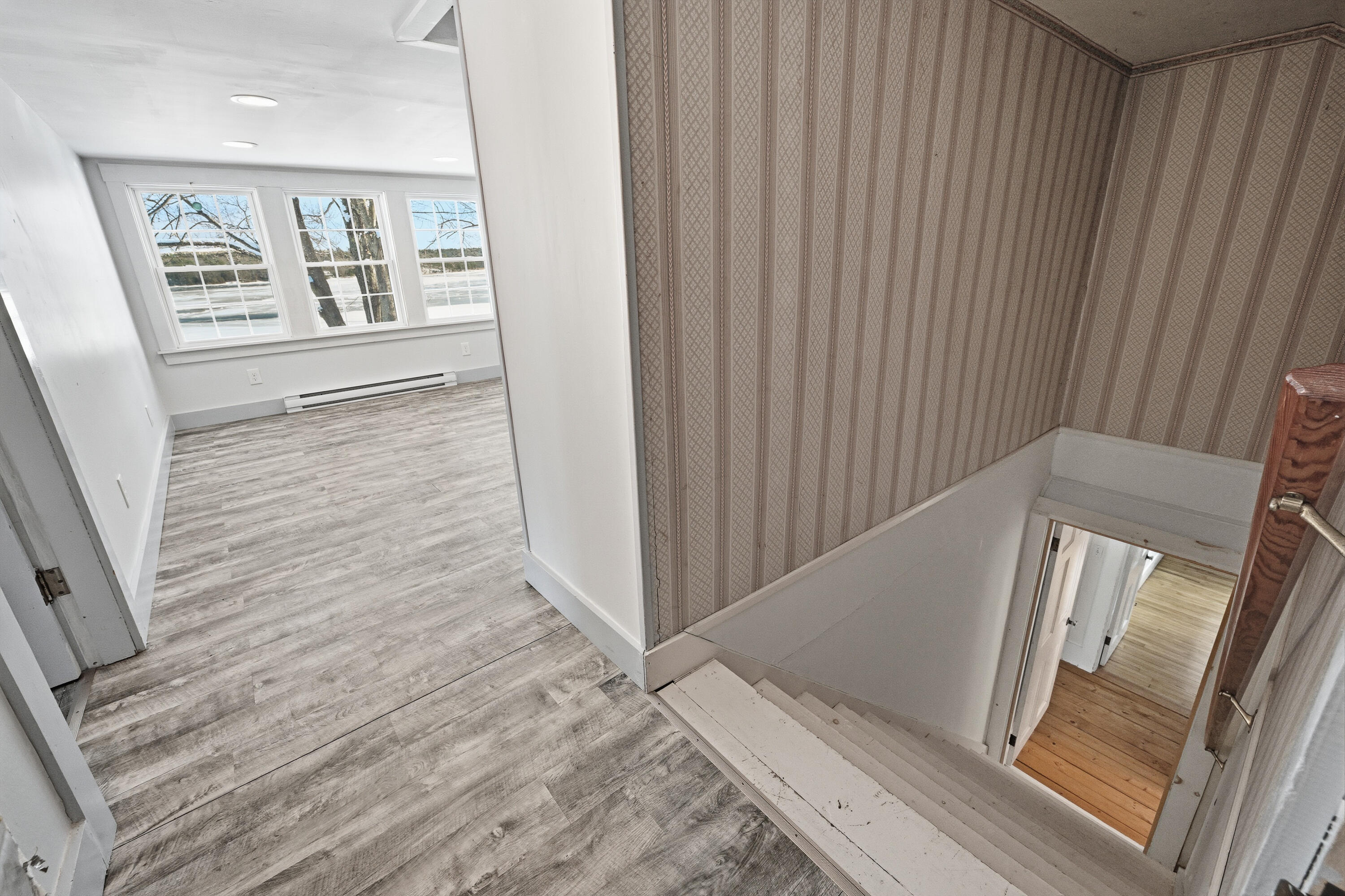 property viewer photo 27