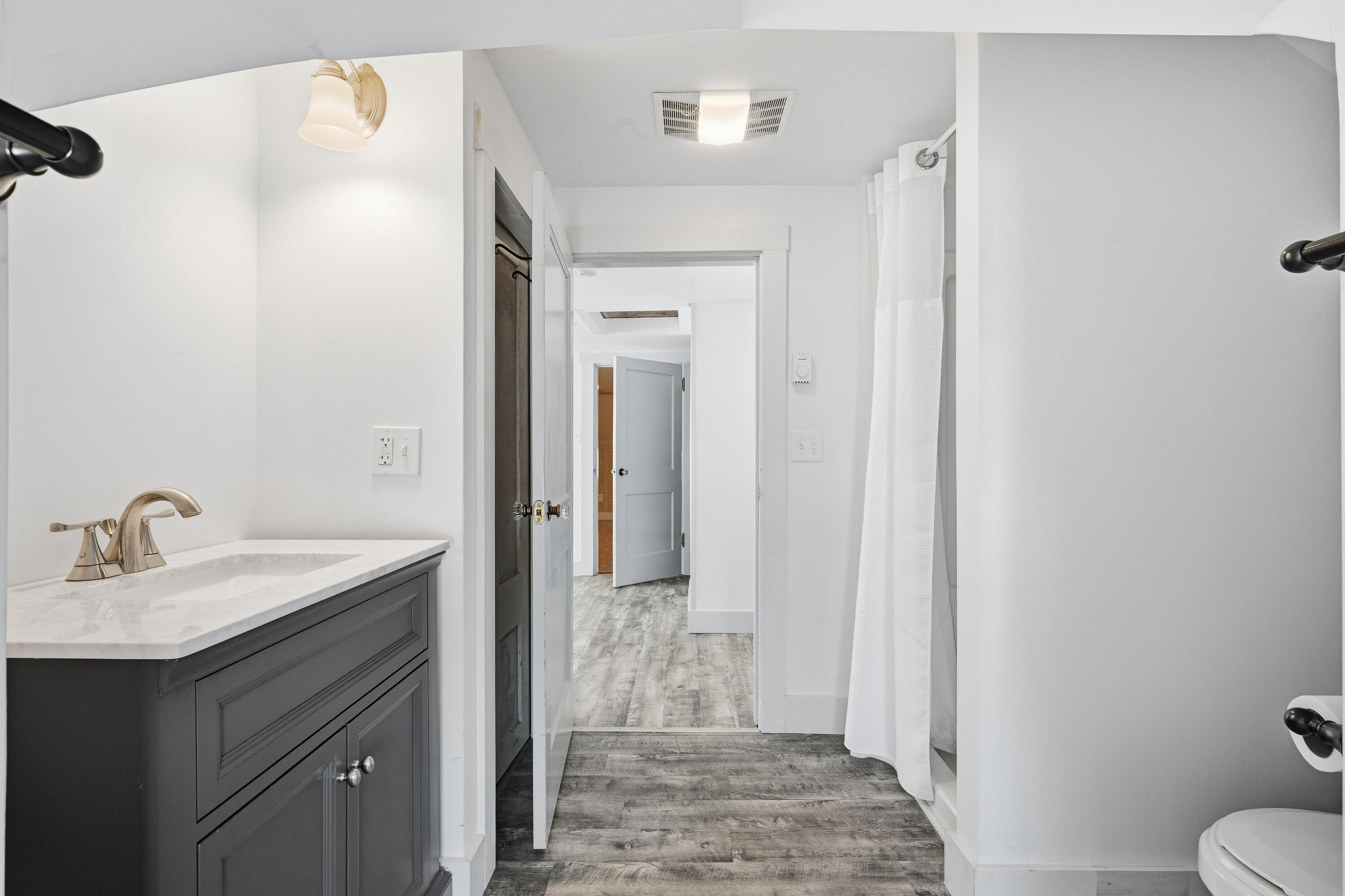 property viewer photo 28