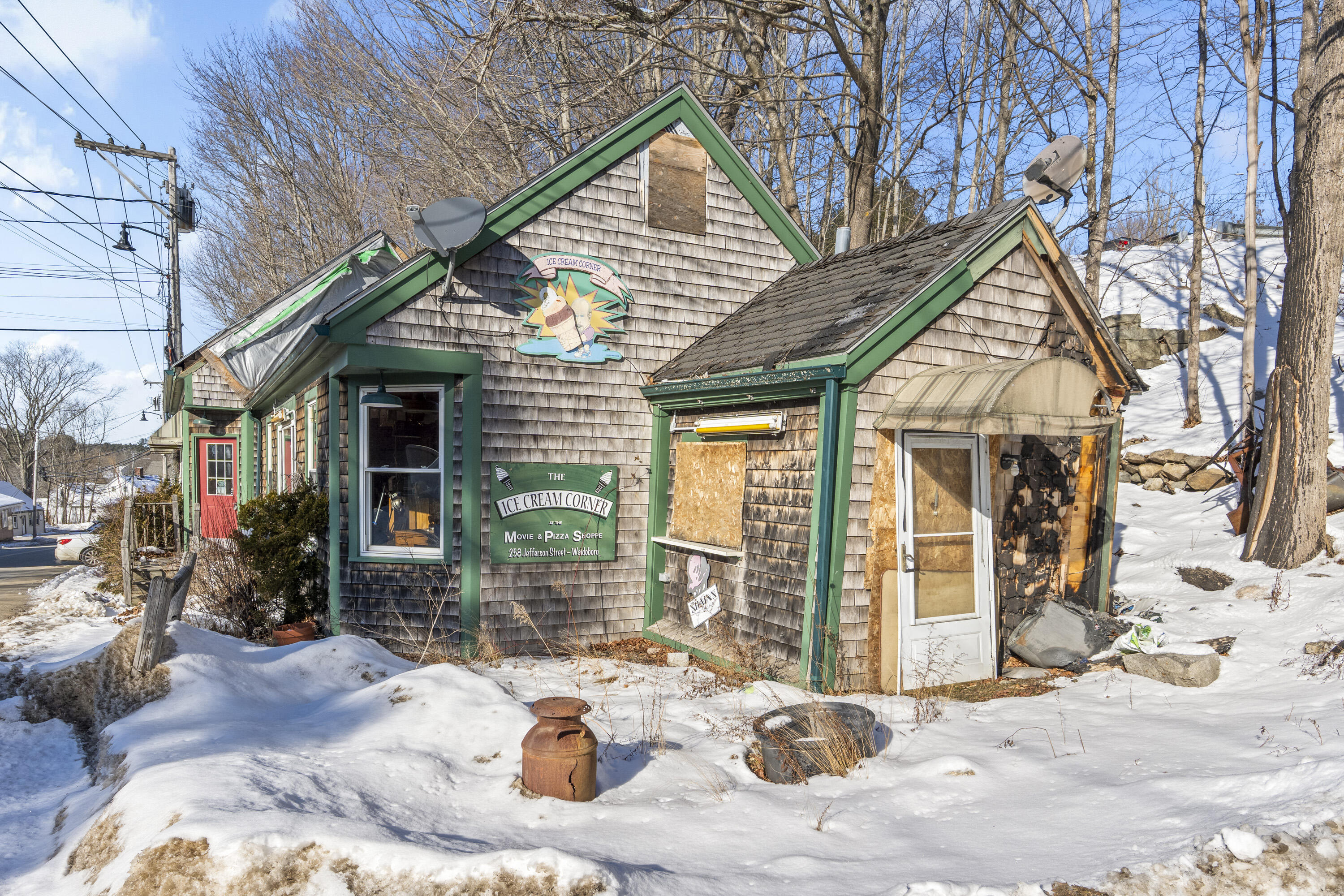 main property photo 5