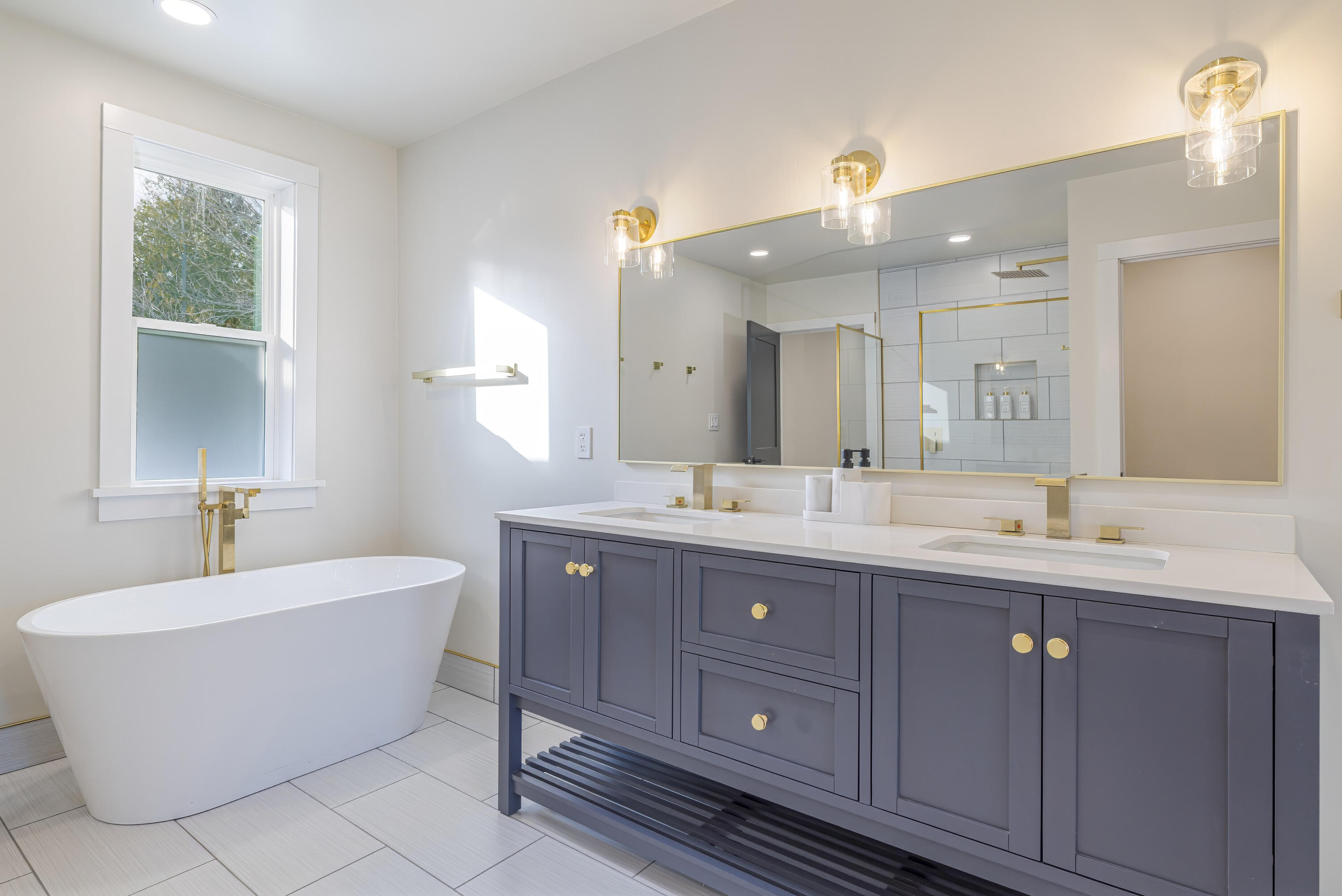 main property photo 63