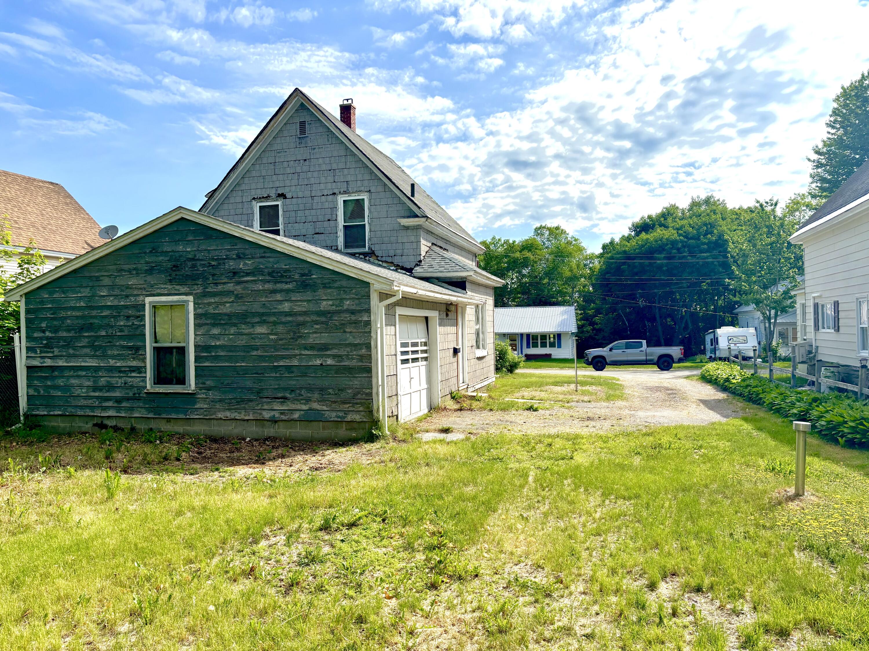 main property photo 2
