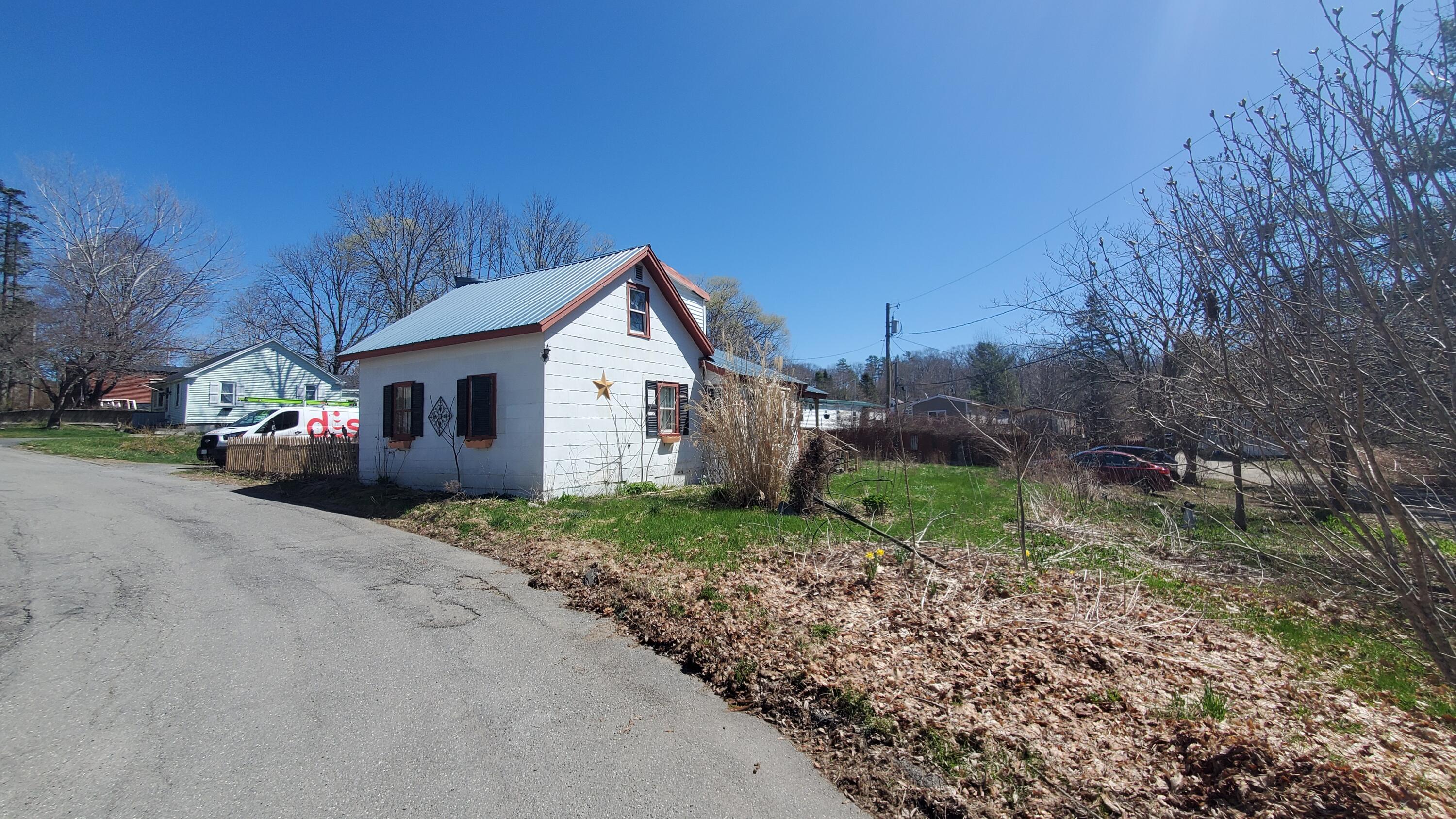 main property photo 6