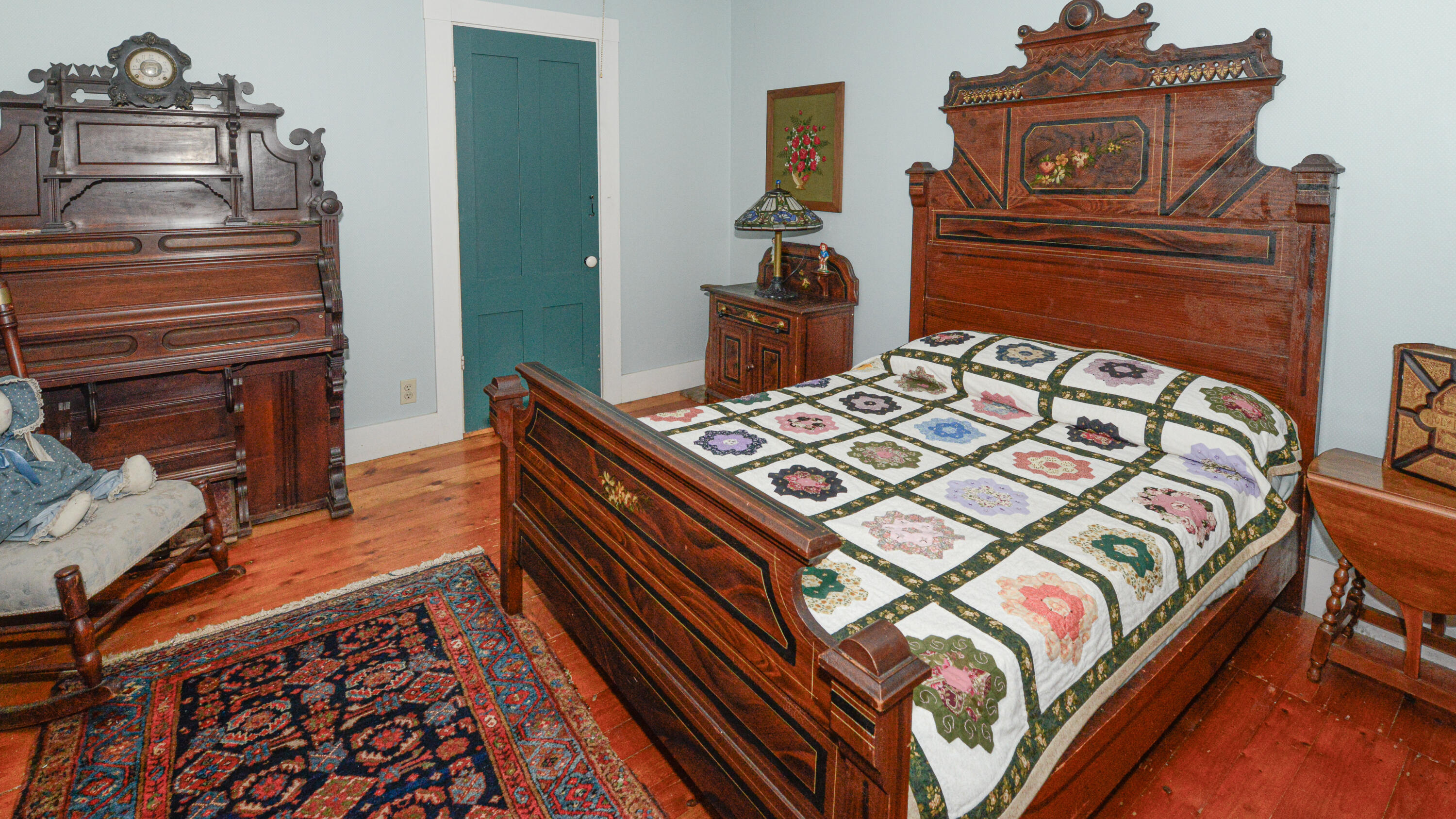 main property photo 29