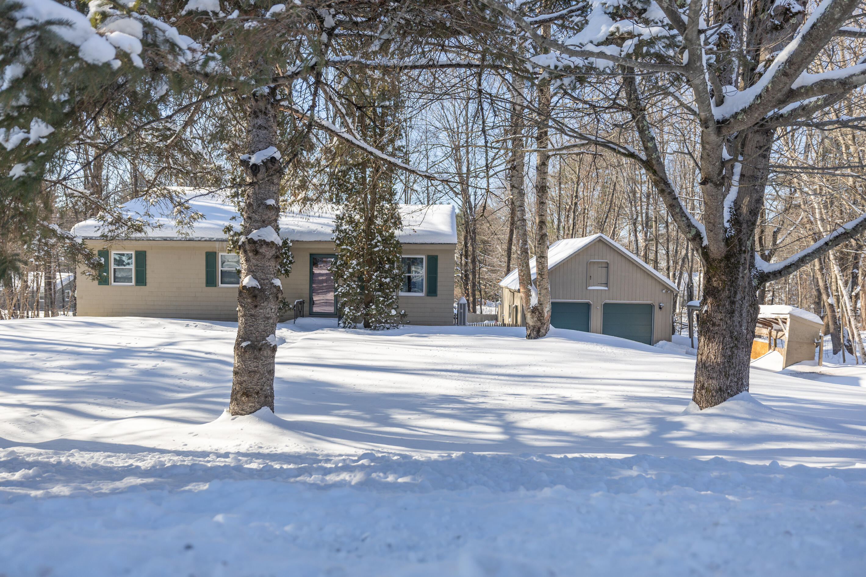 property viewer photo 1