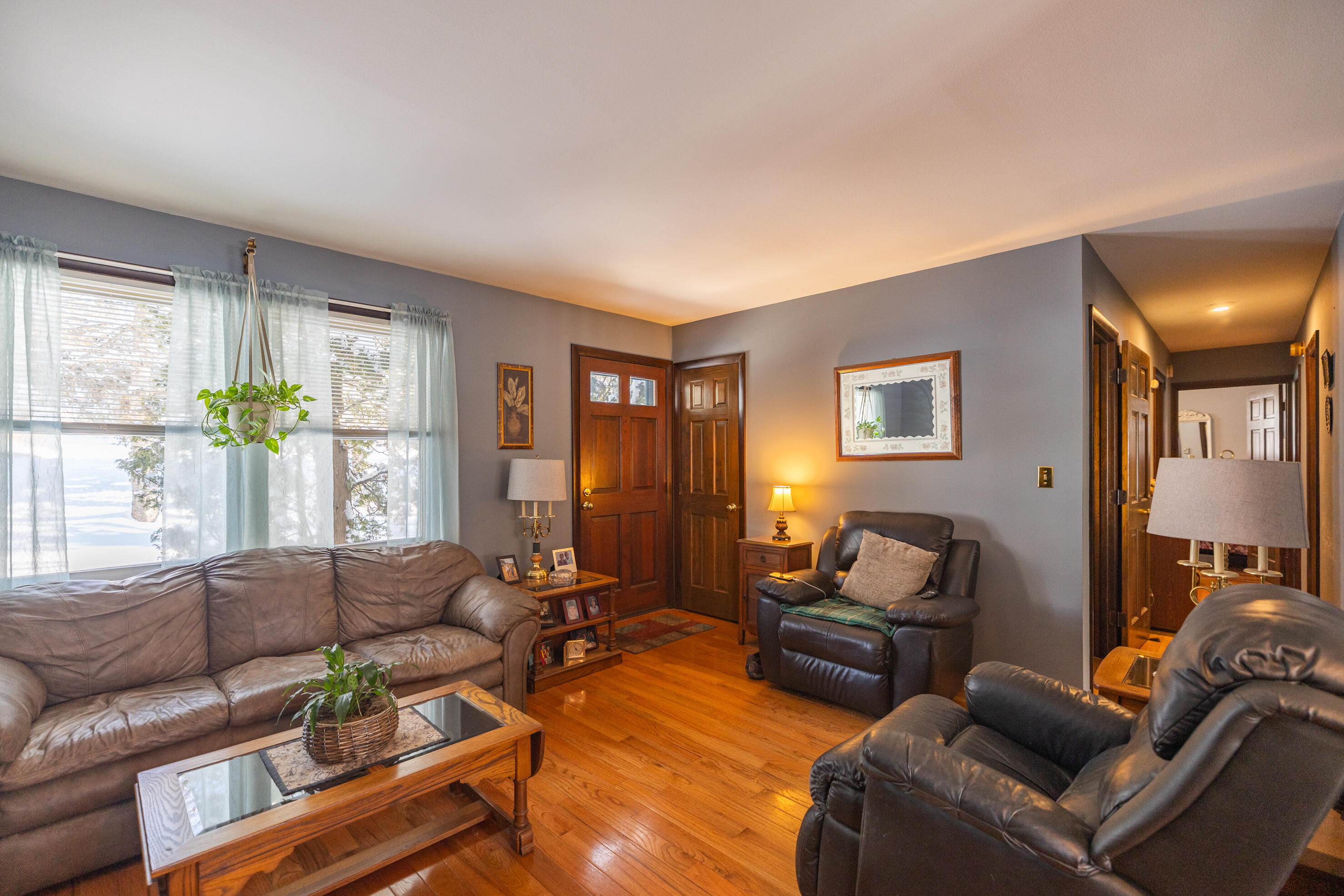 property viewer photo 6