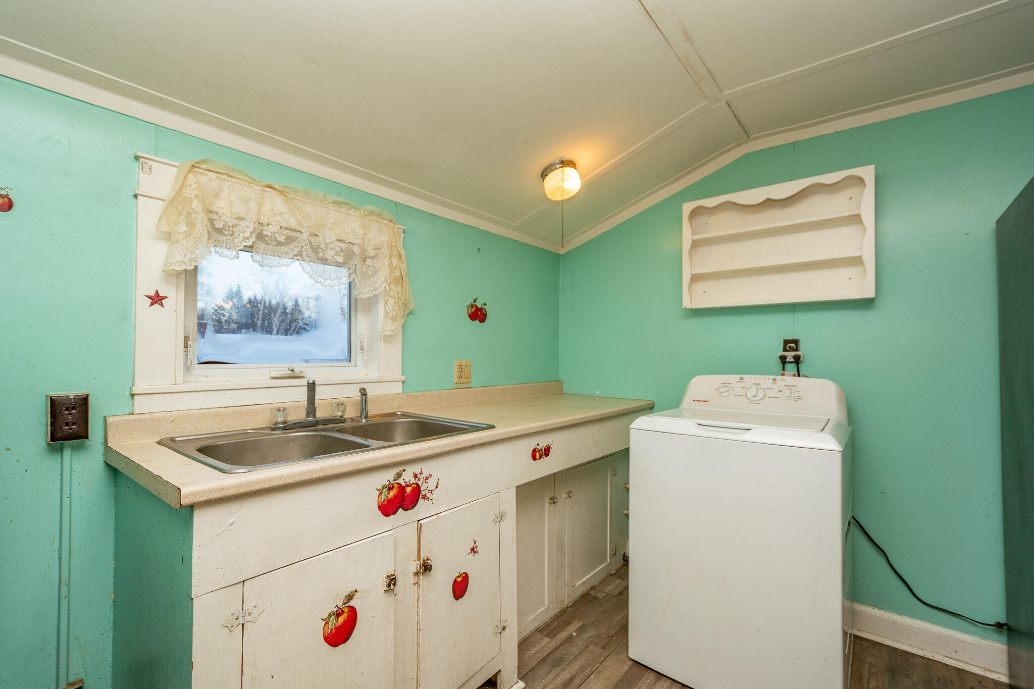 main property photo 63