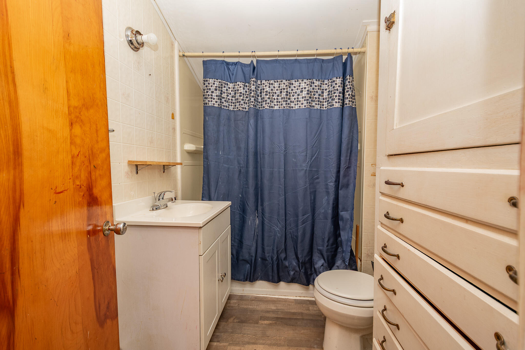 main property photo 70