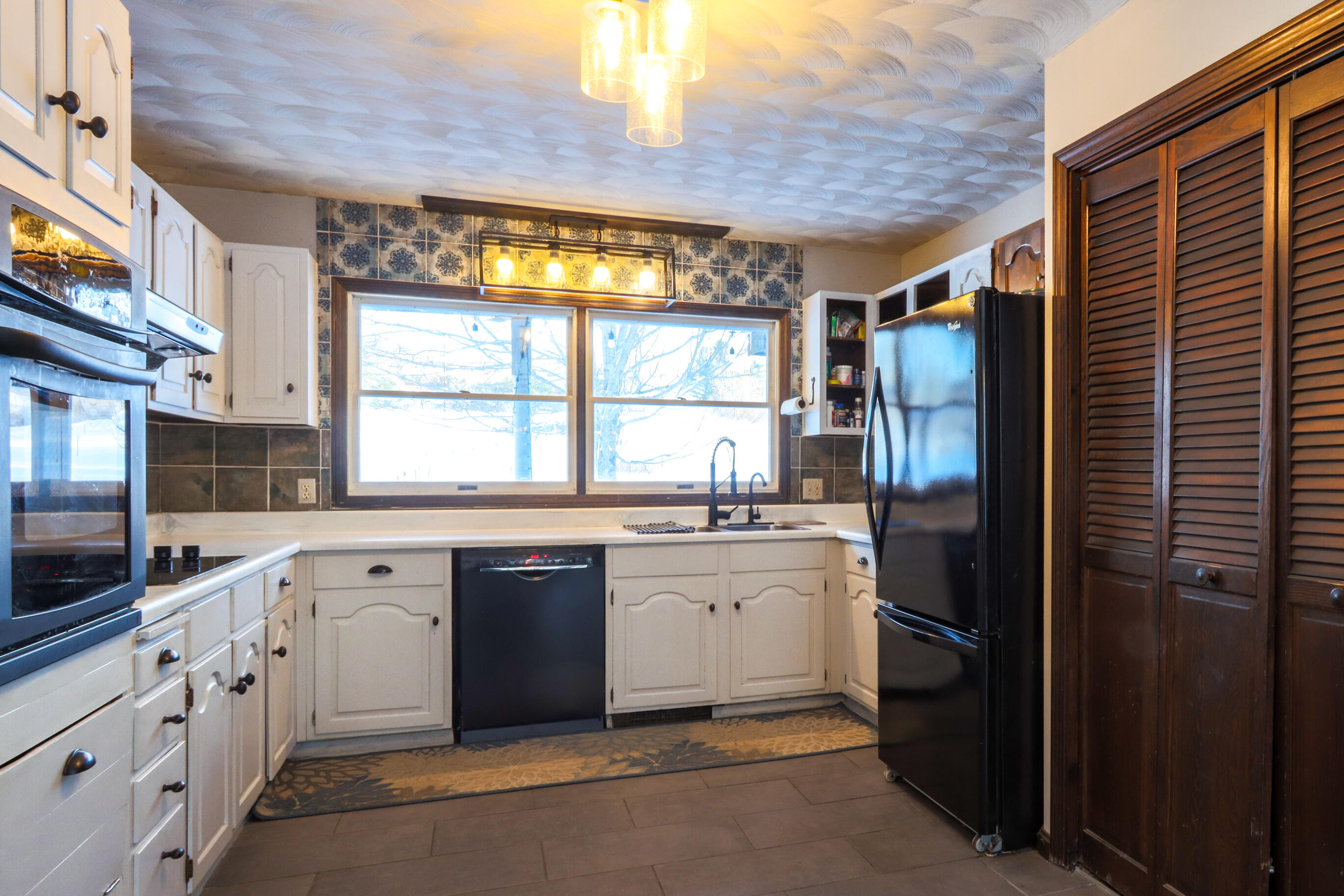 property viewer photo 15
