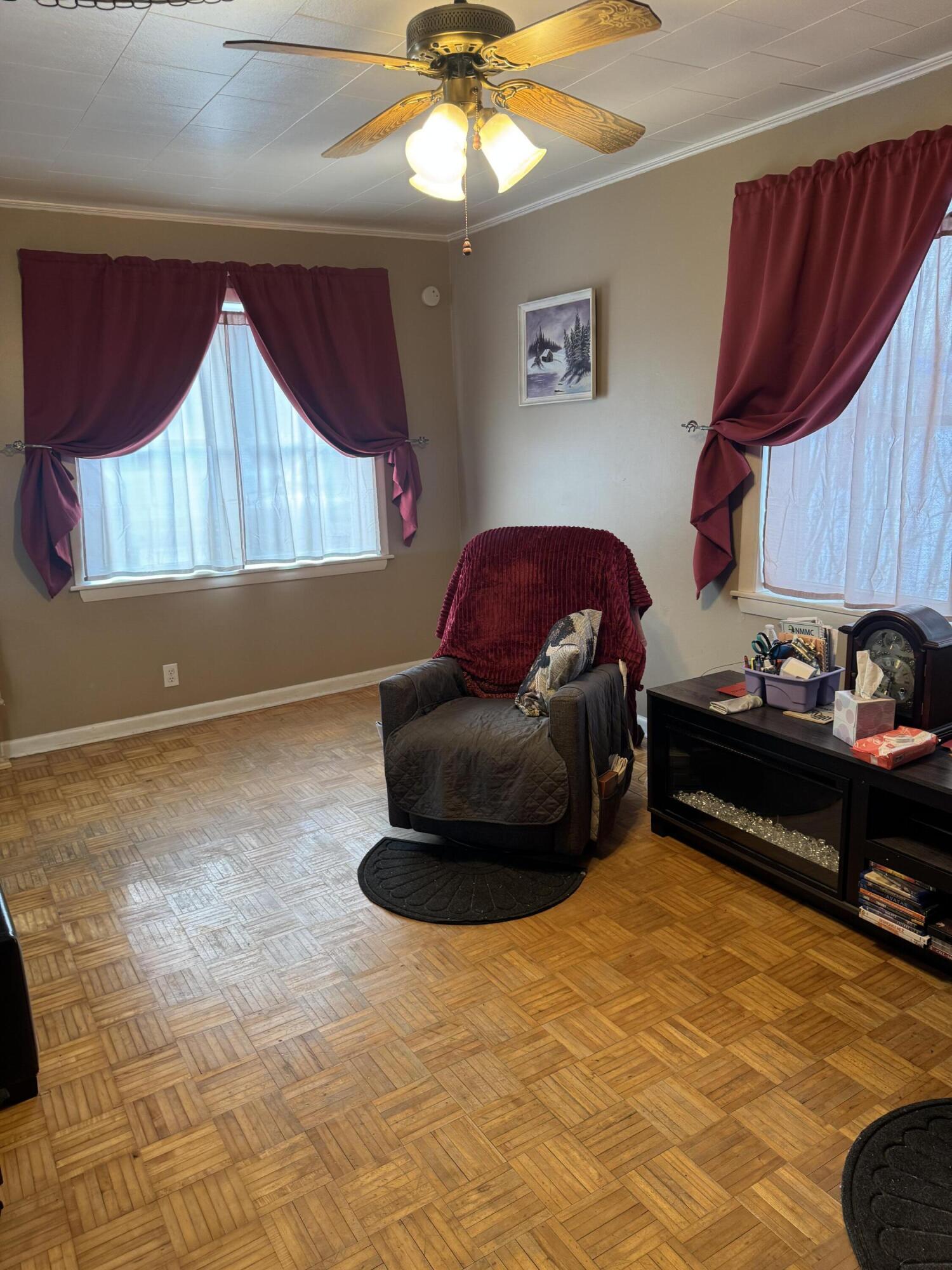 property viewer photo 10
