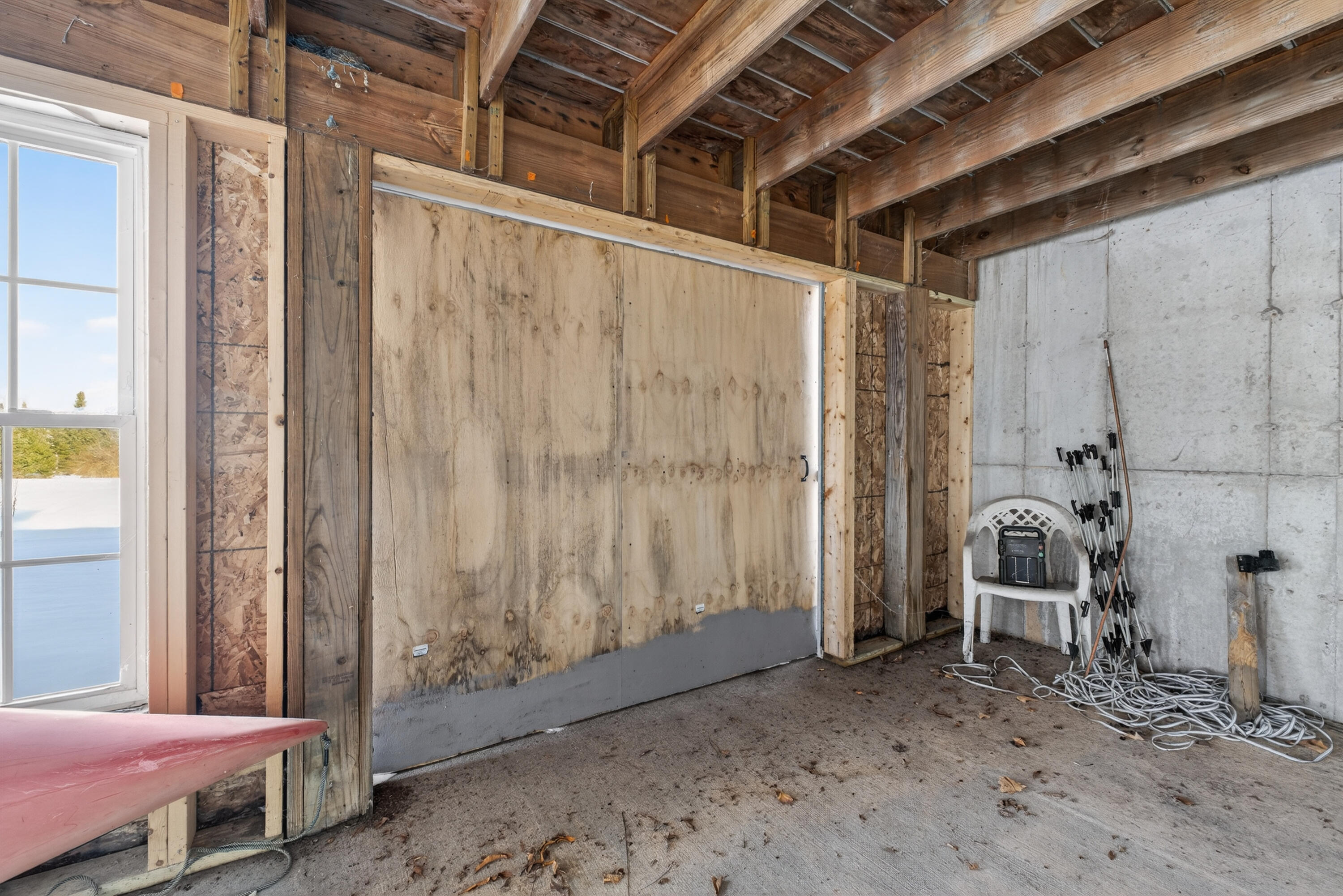 main property photo 78