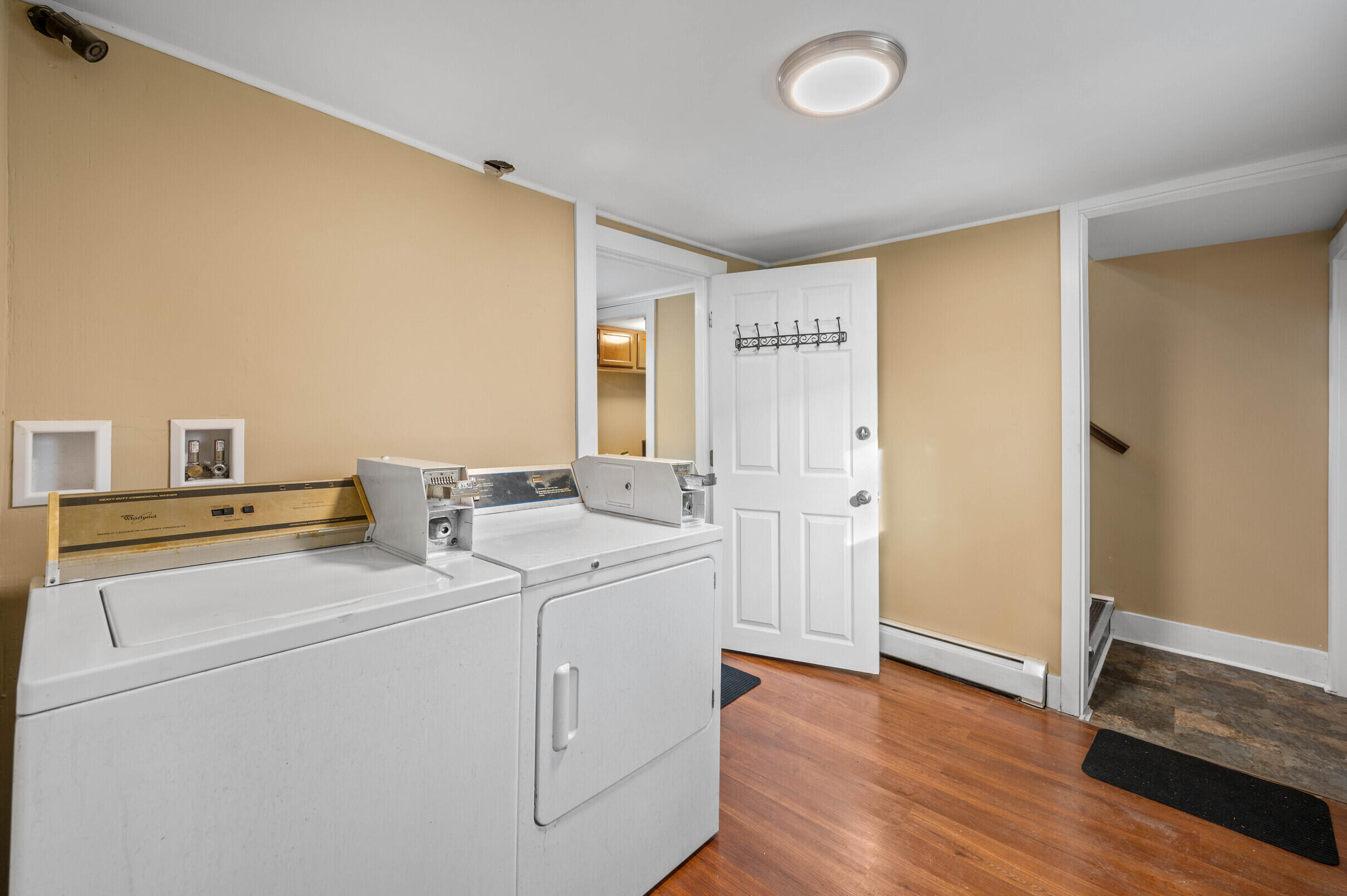 main property photo 14