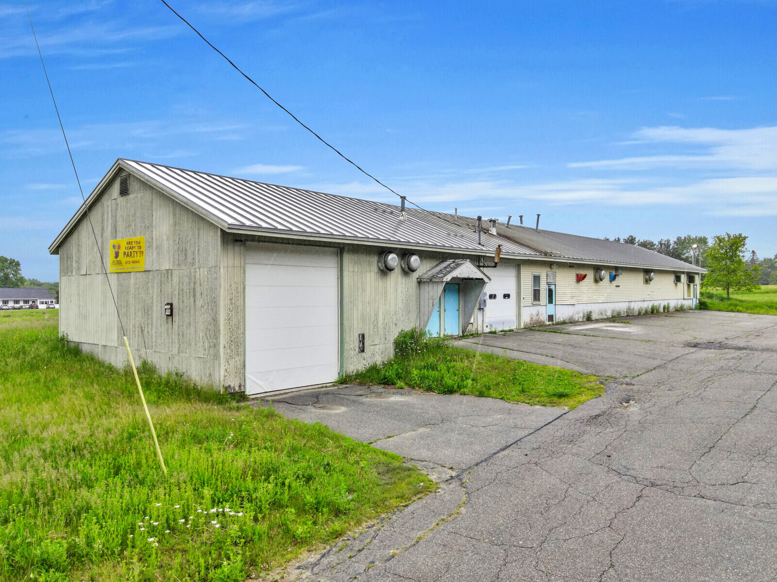 main property photo 8