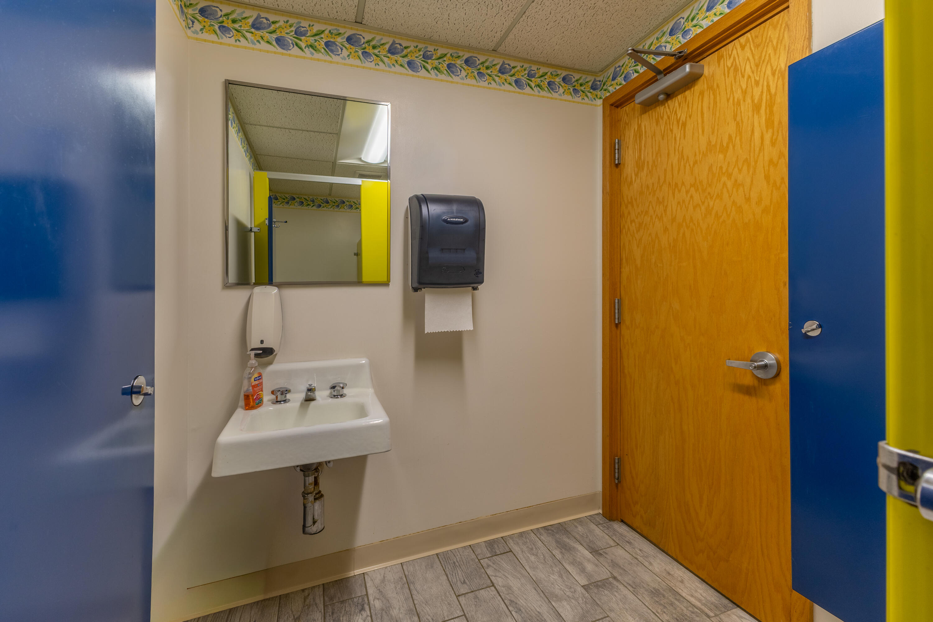 main property photo 110