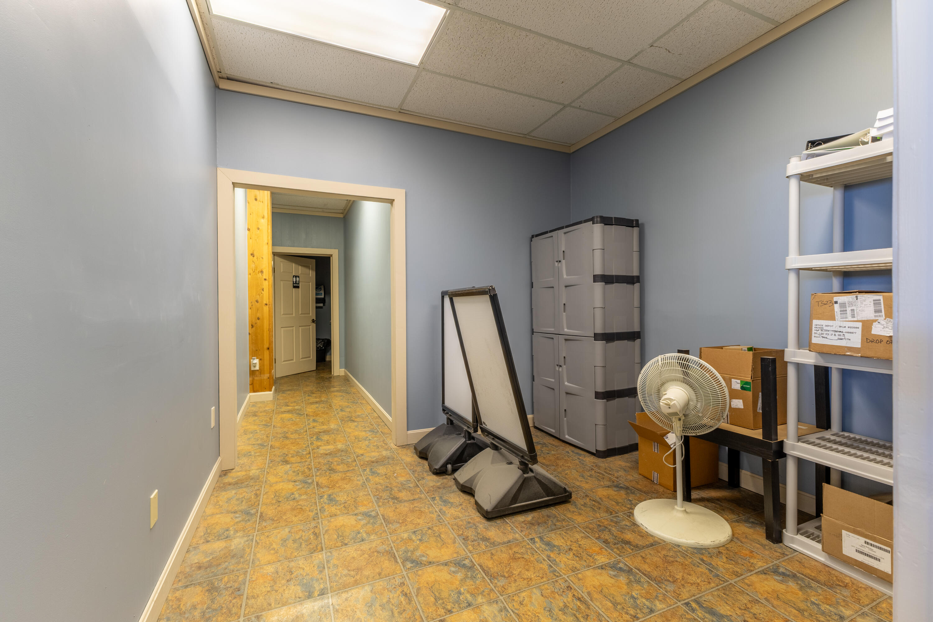 main property photo 27