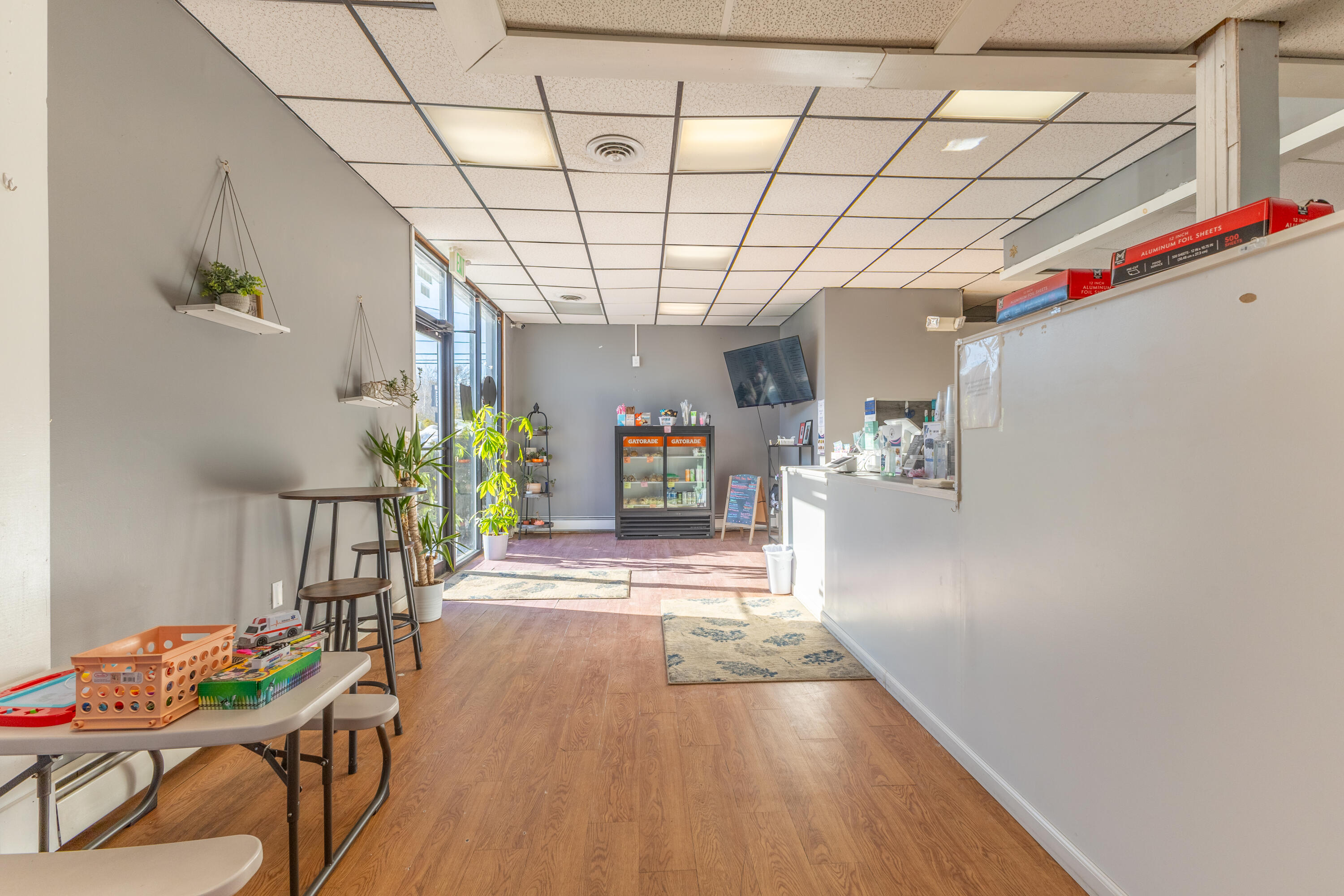 main property photo 30